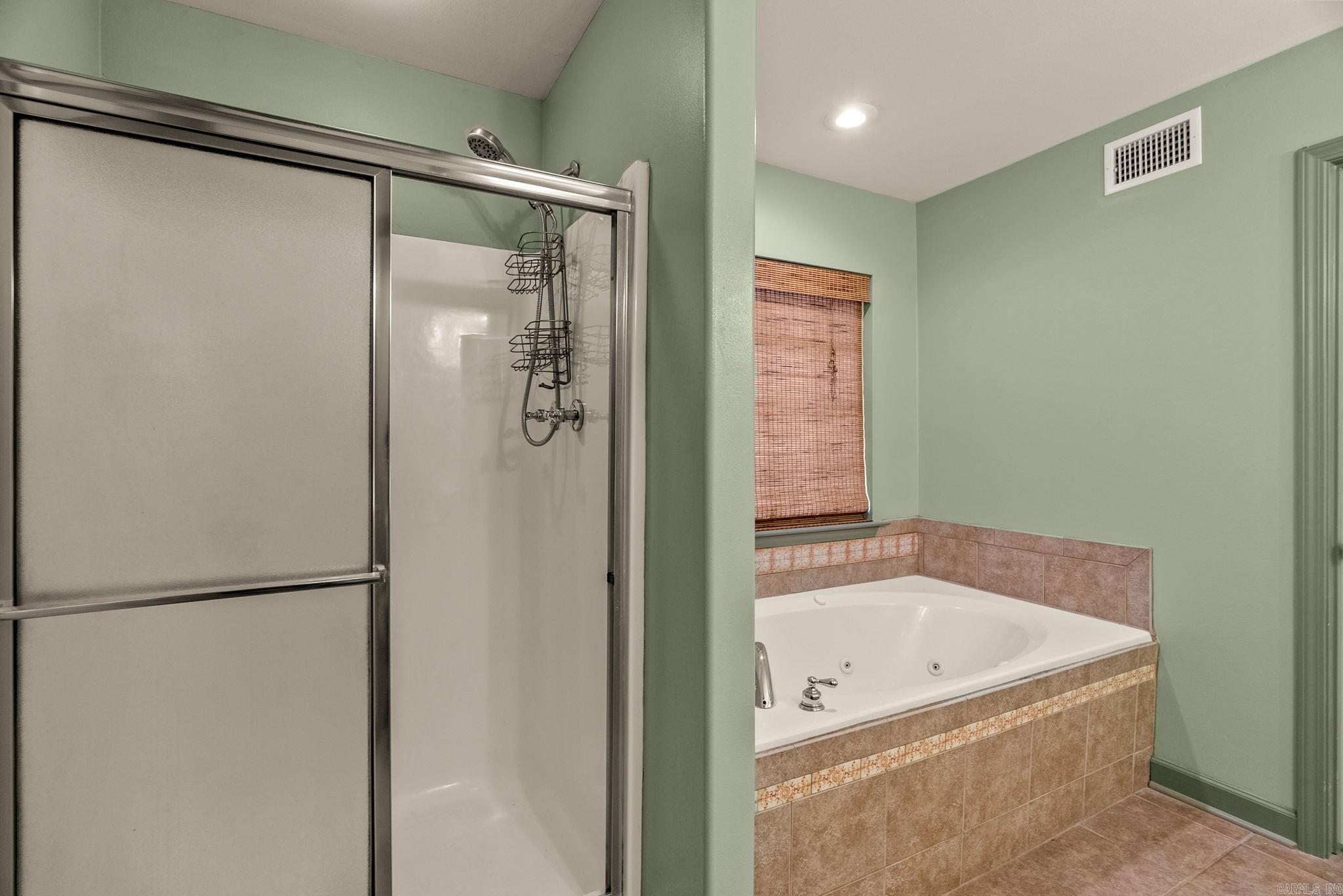 11224 Thompson Dairy  Benton, AR