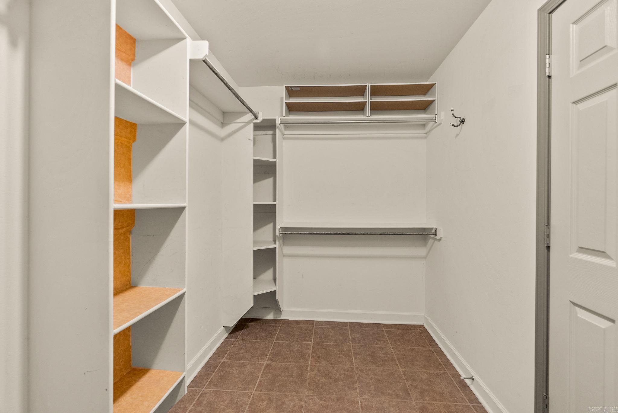 11224 Thompson Dairy  Benton, AR