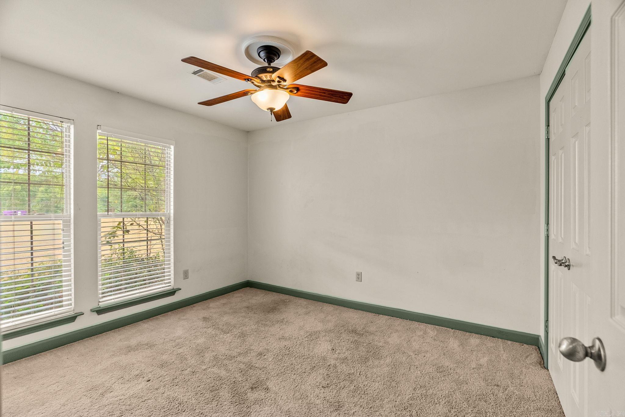 11224 Thompson Dairy  Benton, AR