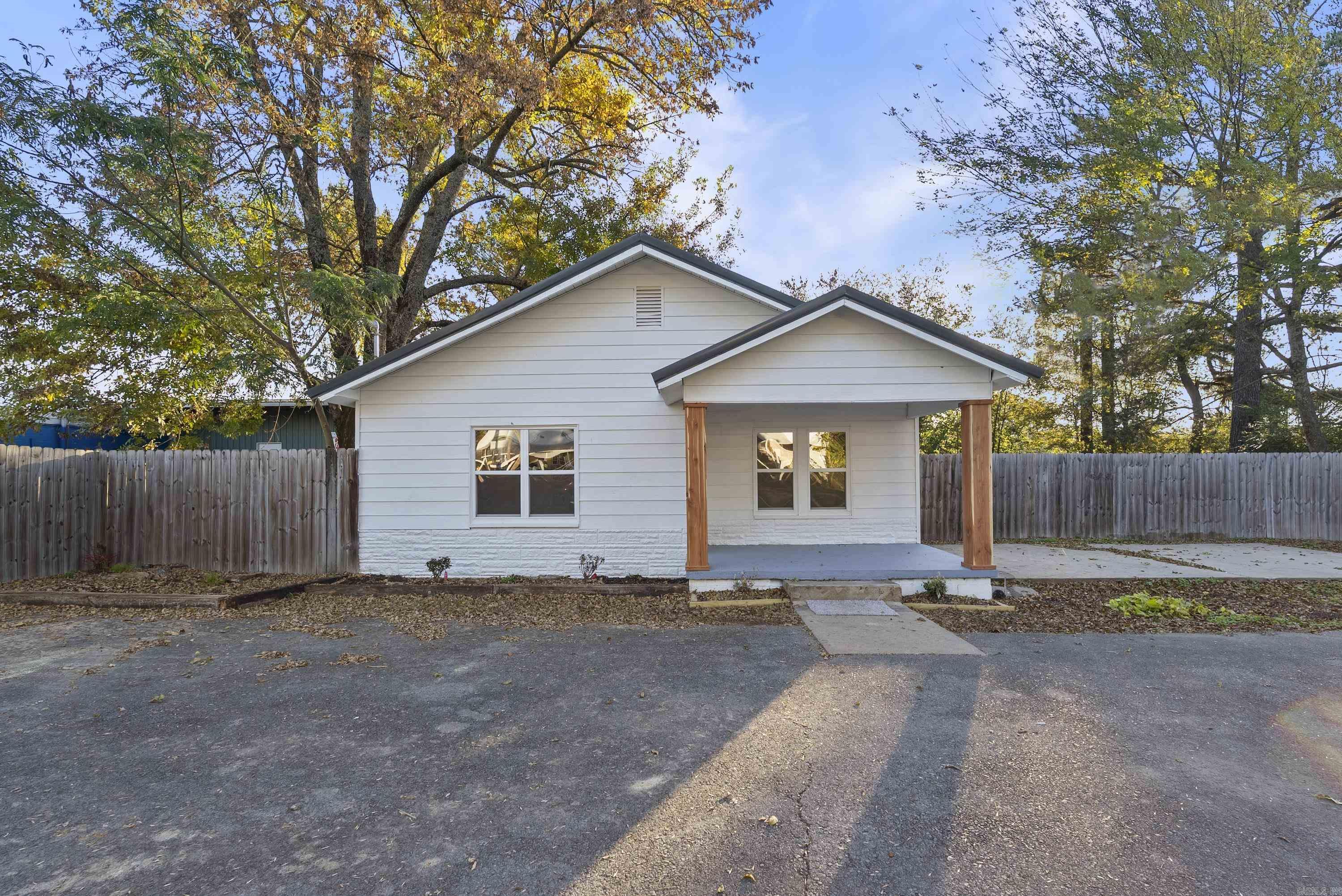 232 Highway 107  Enola, AR