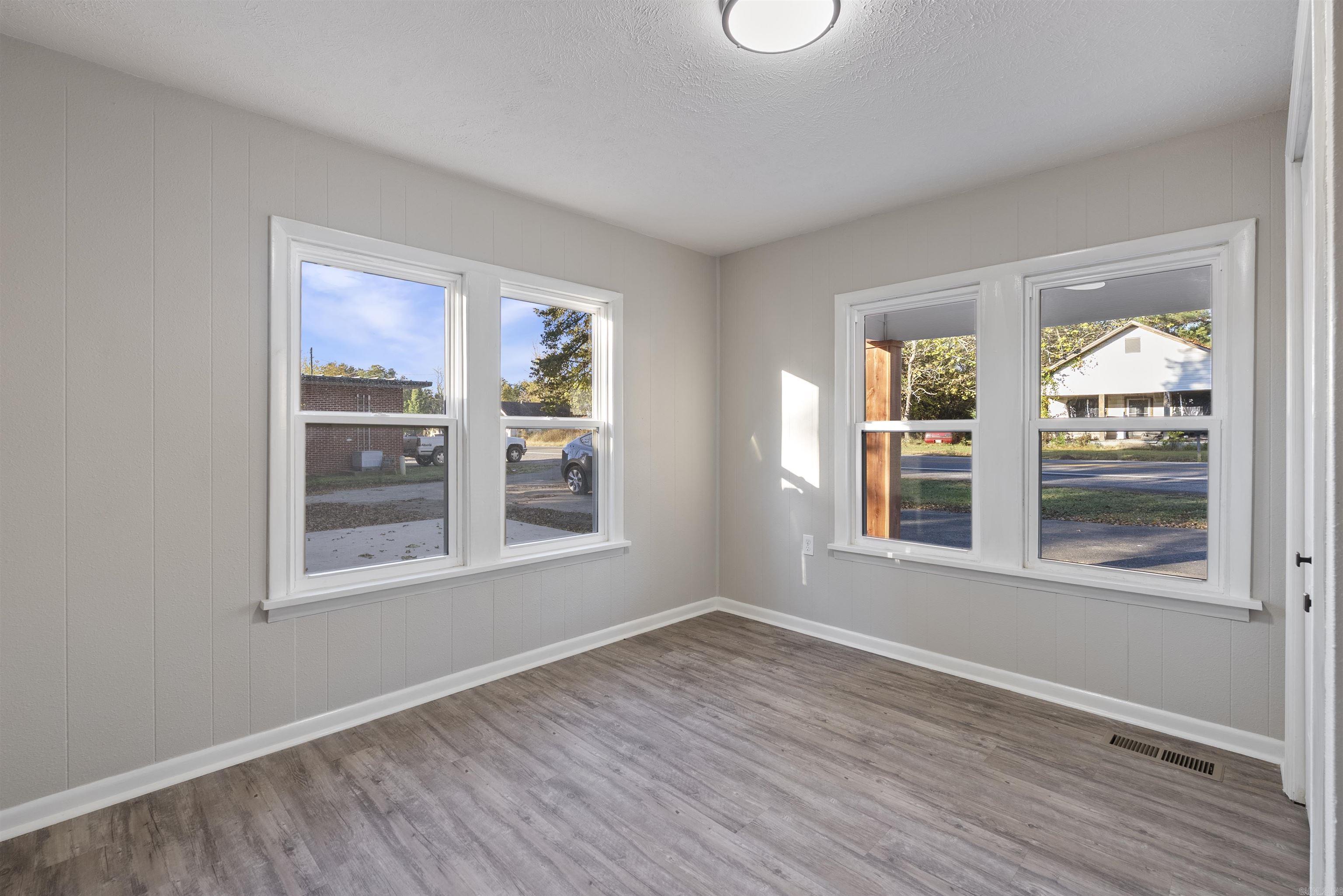 232 Highway 107  Enola, AR