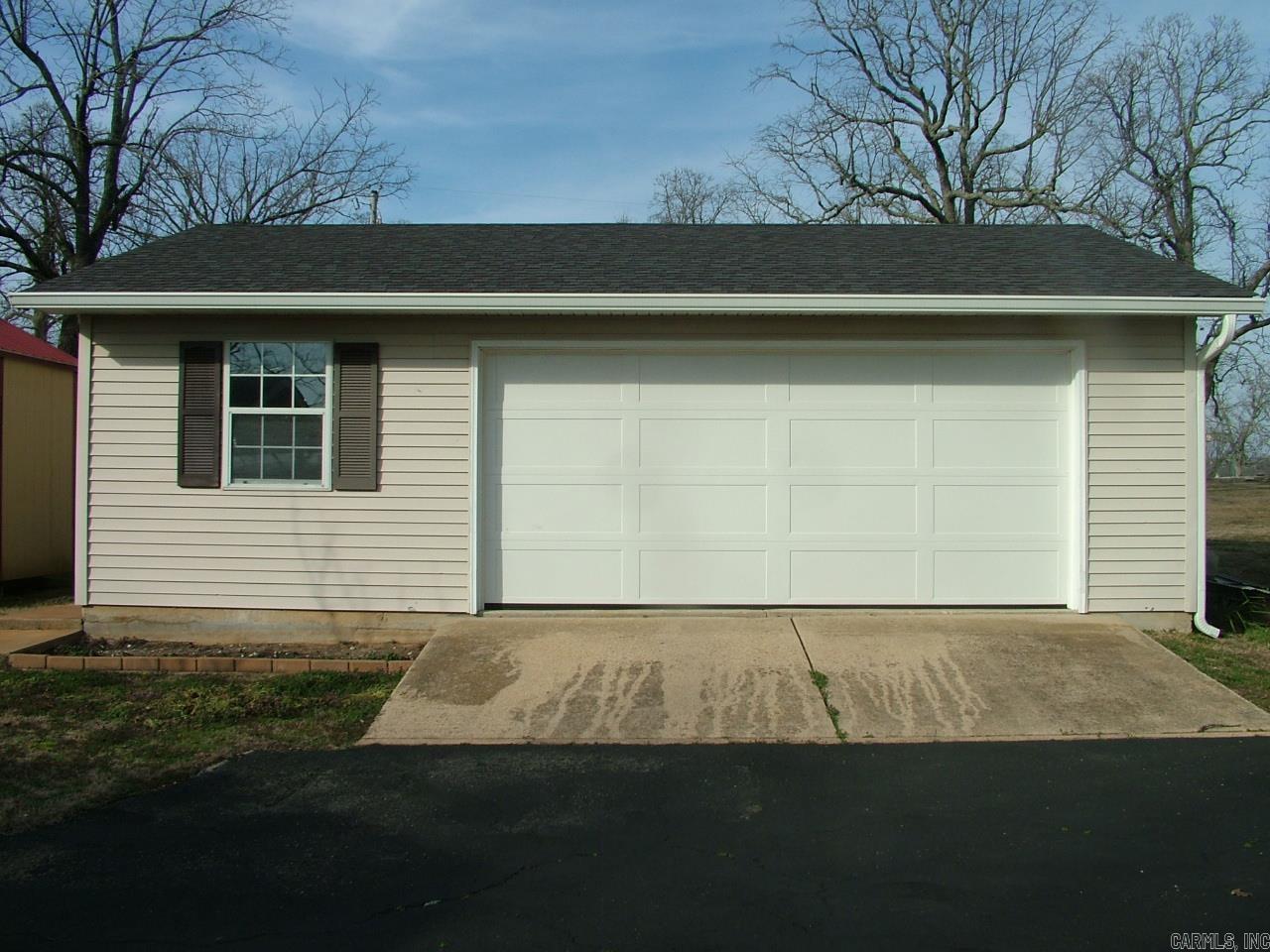 3435 West  Mountain Home, AR