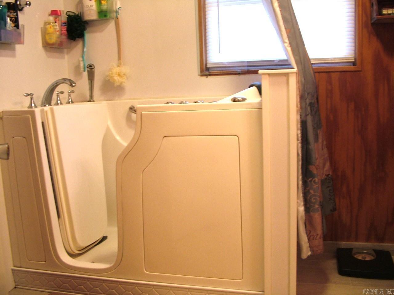 3435 West  Mountain Home, AR