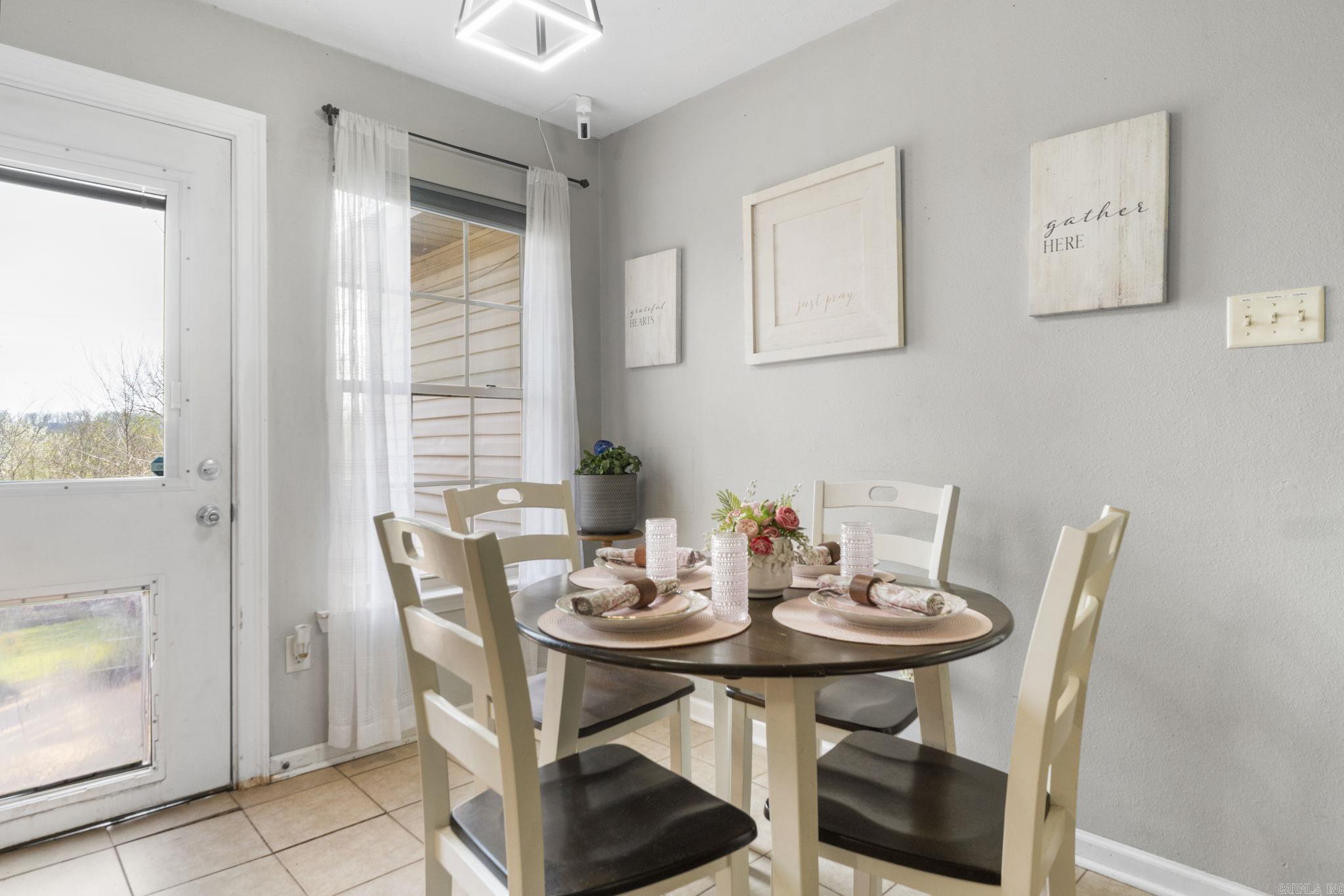 3 Stonewall  Greenbrier, AR