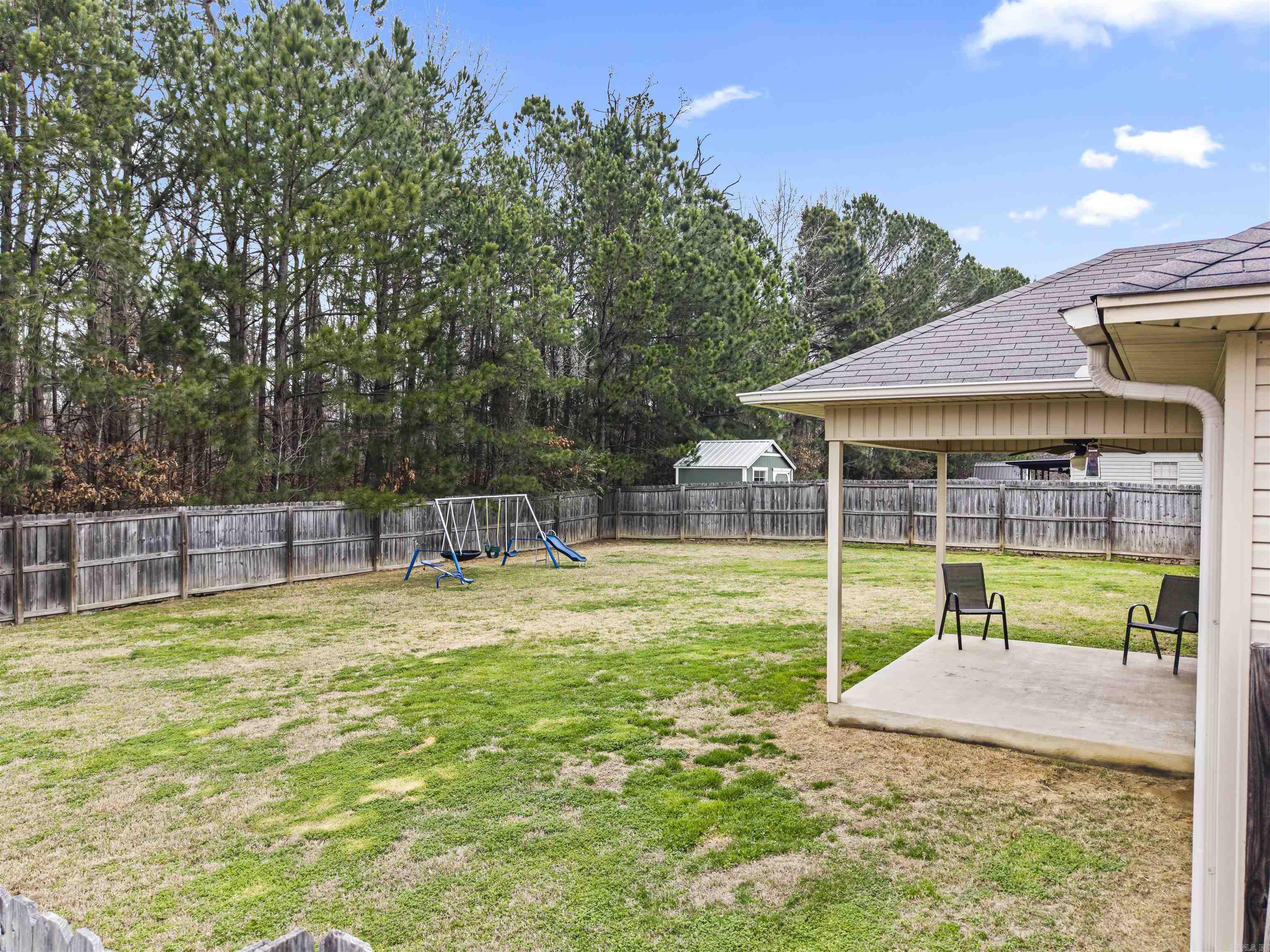 1815 Milburn Dr  Benton, AR