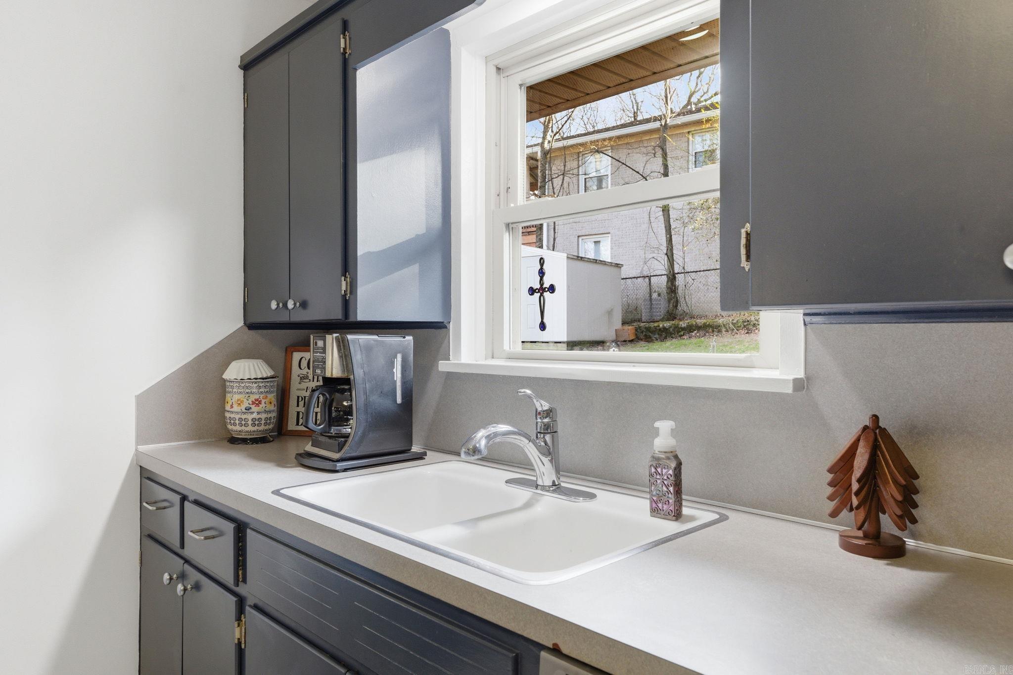 900 E H  North Little Rock, AR