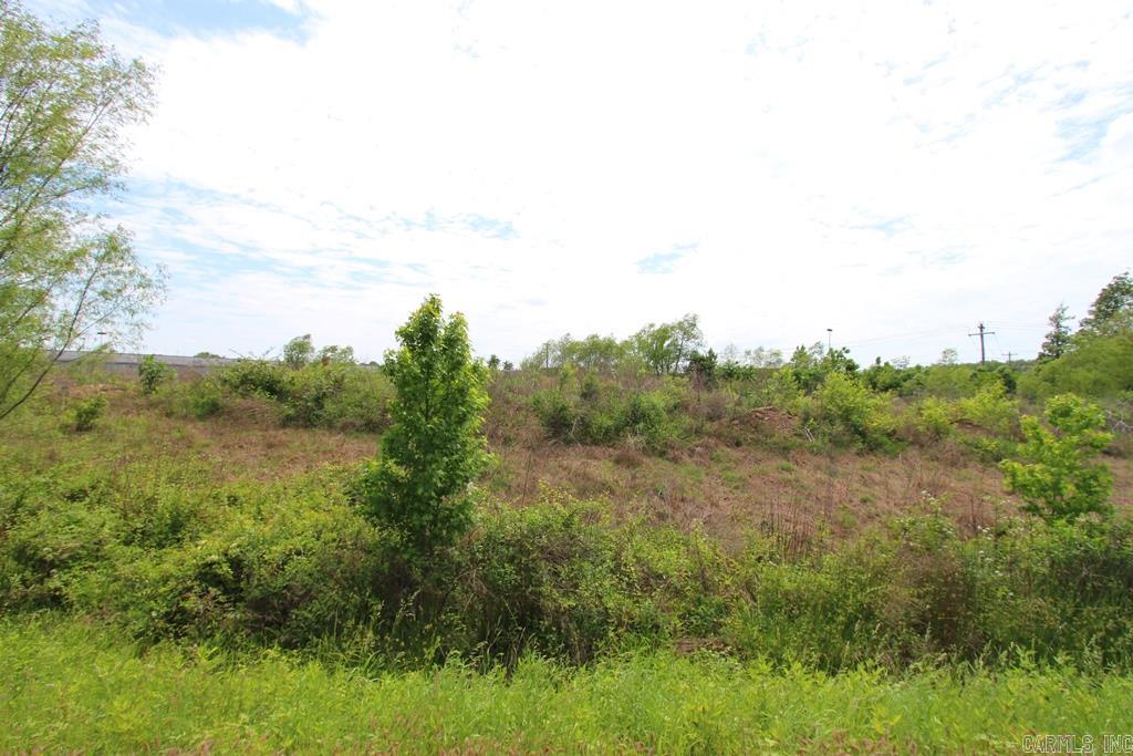 665 S Hogan Lane  Conway, AR