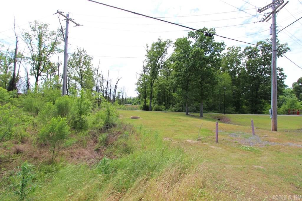 665 S Hogan Lane  Conway, AR