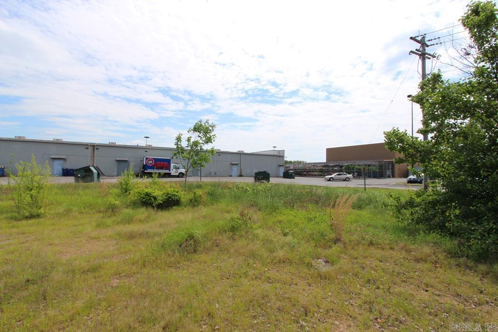 665 S Hogan Lane  Conway, AR