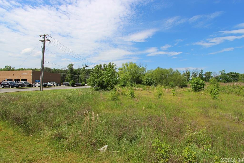 665 S Hogan Lane  Conway, AR