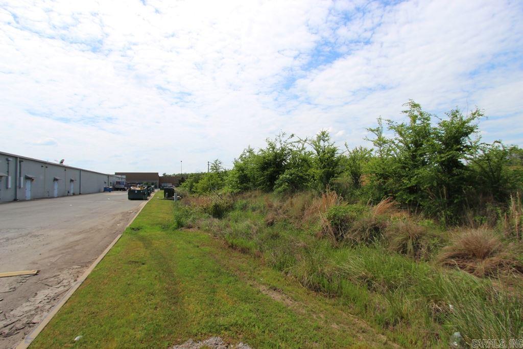 665 S Hogan Lane  Conway, AR