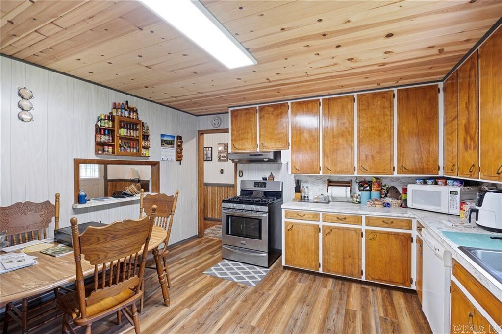 1440 N Shore Road  Atkins, AR