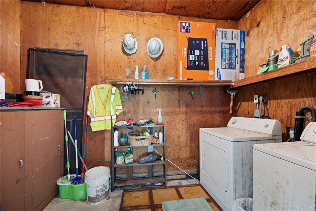 1440 N Shore Road  Atkins, AR