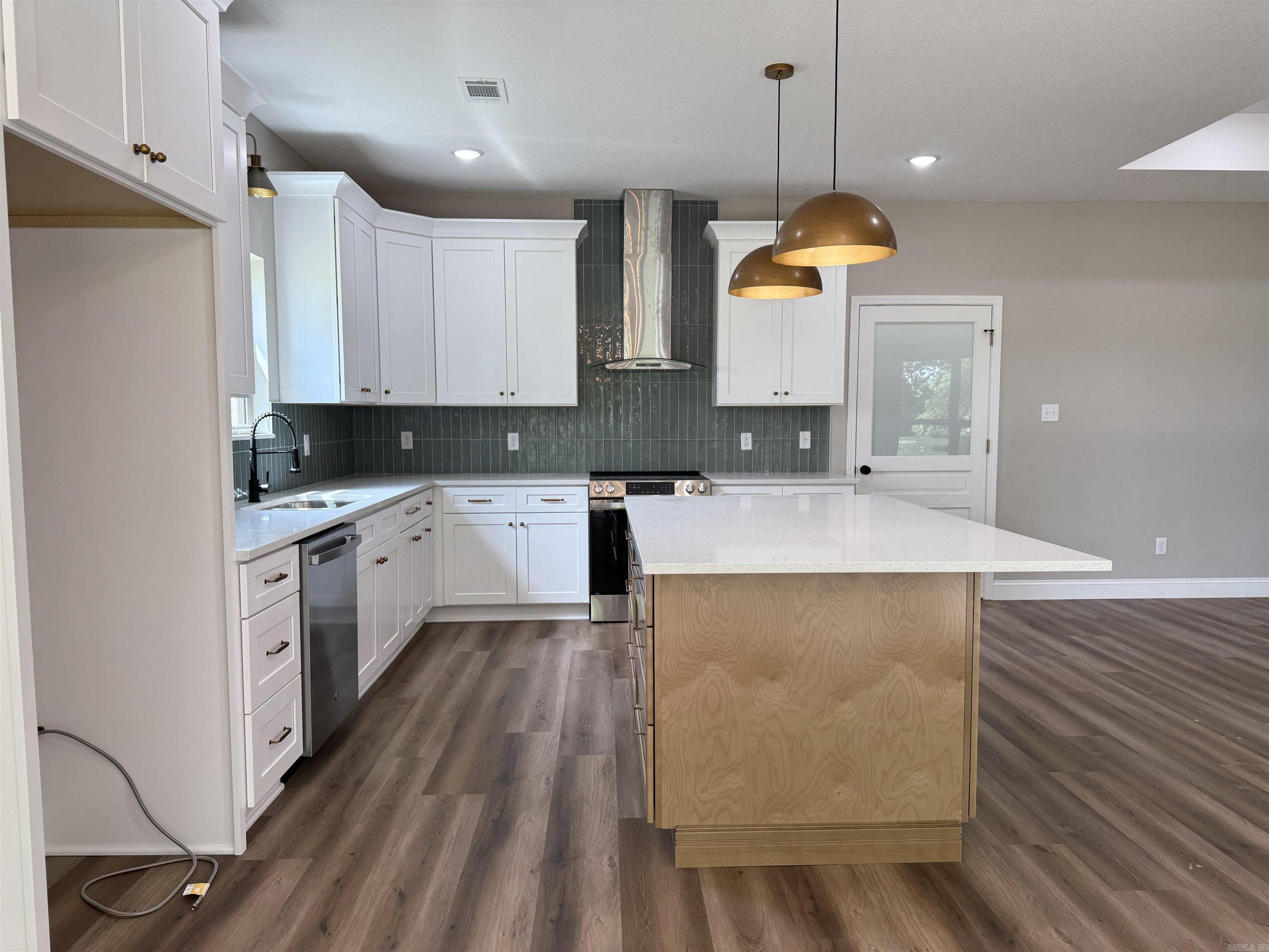 2005 N 8 1/2 Street  Paragould, AR