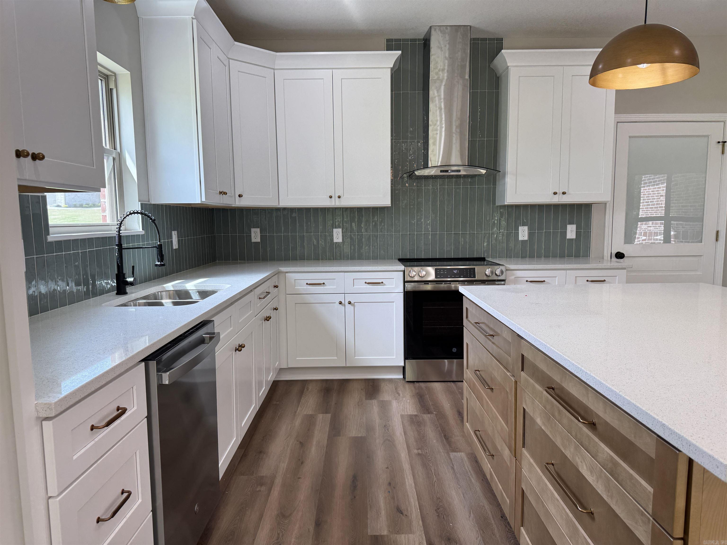 2005 N 8 1/2 Street  Paragould, AR