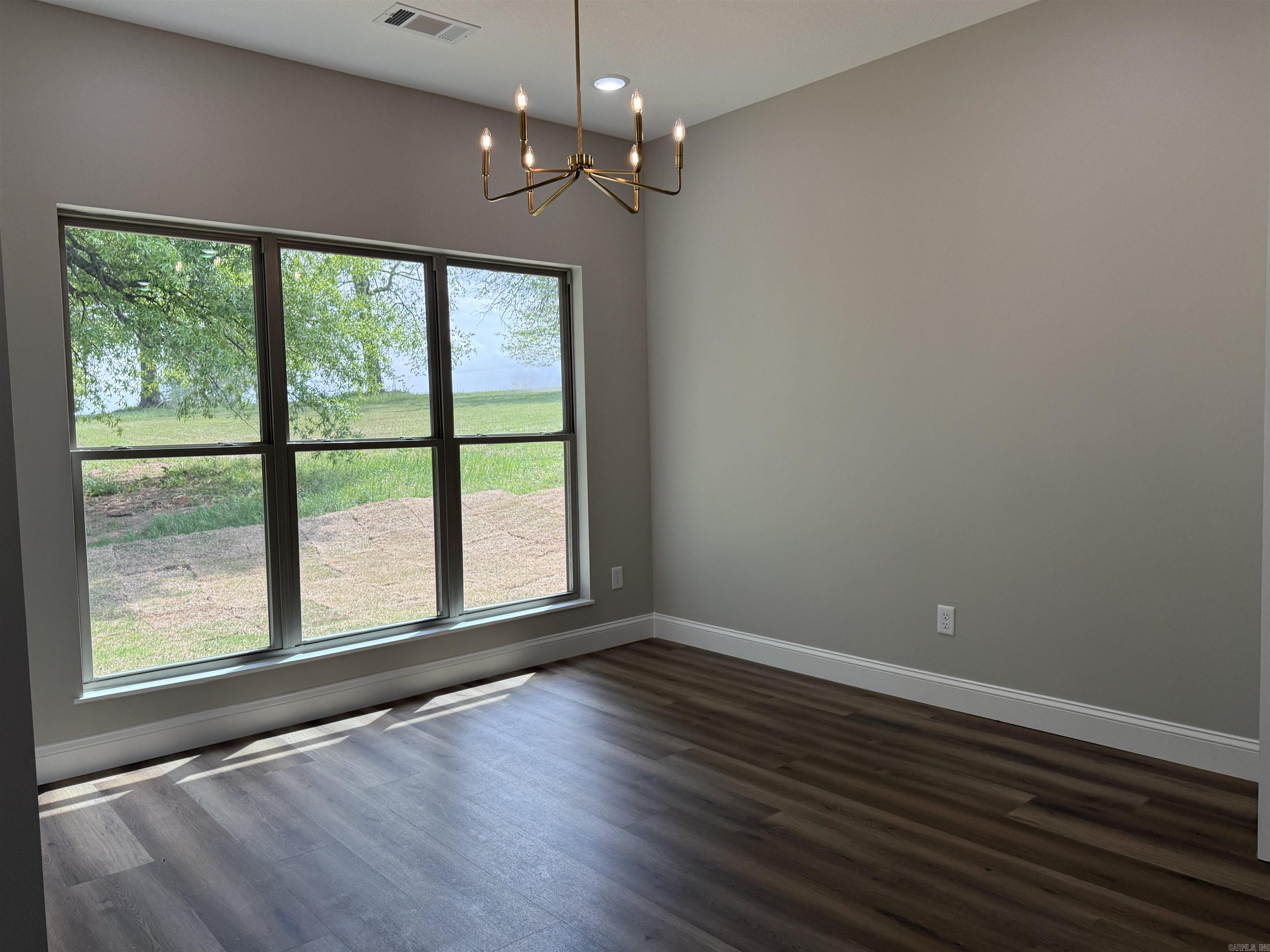 2005 N 8 1/2 Street  Paragould, AR