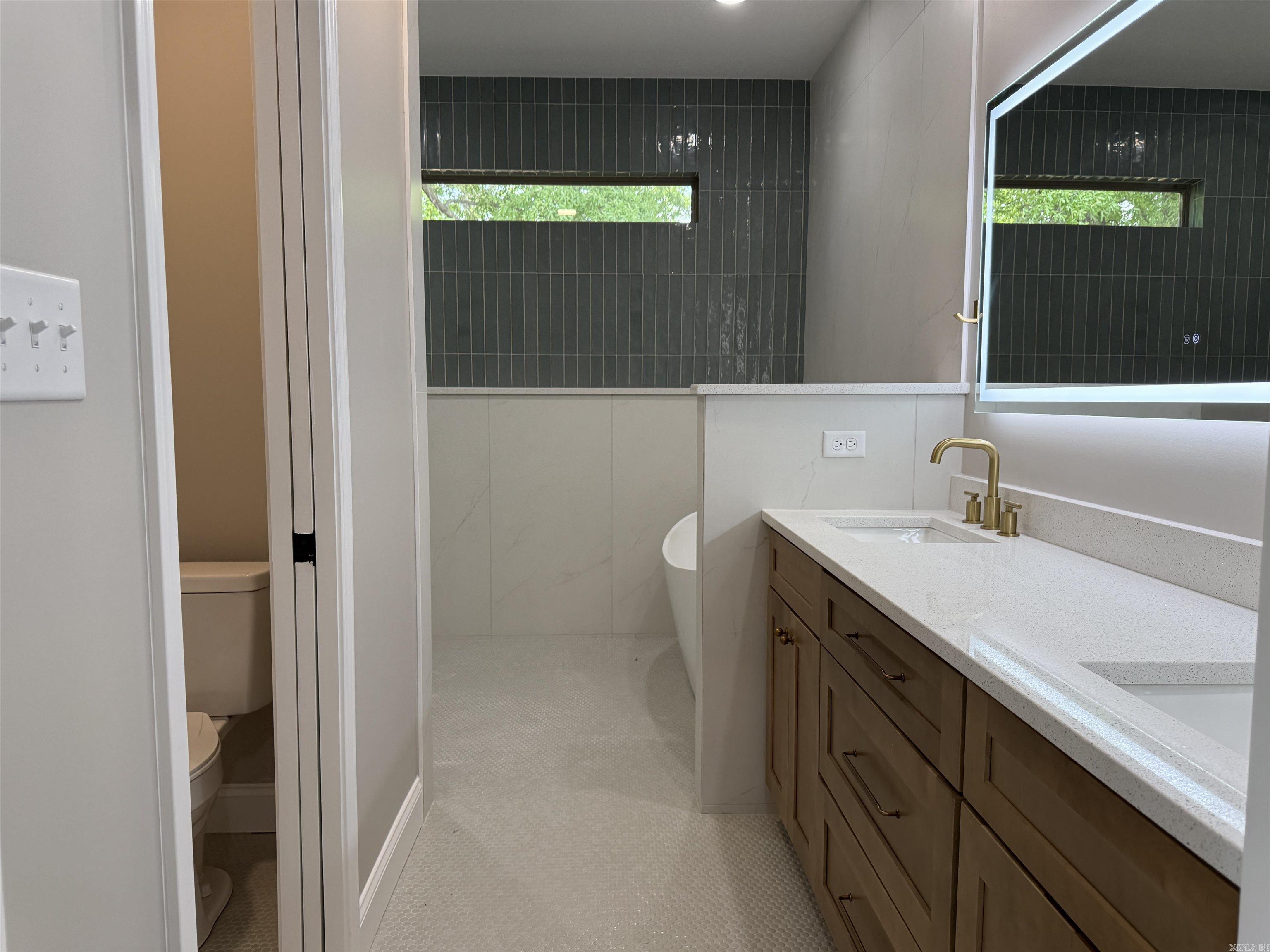 2005 N 8 1/2 Street  Paragould, AR