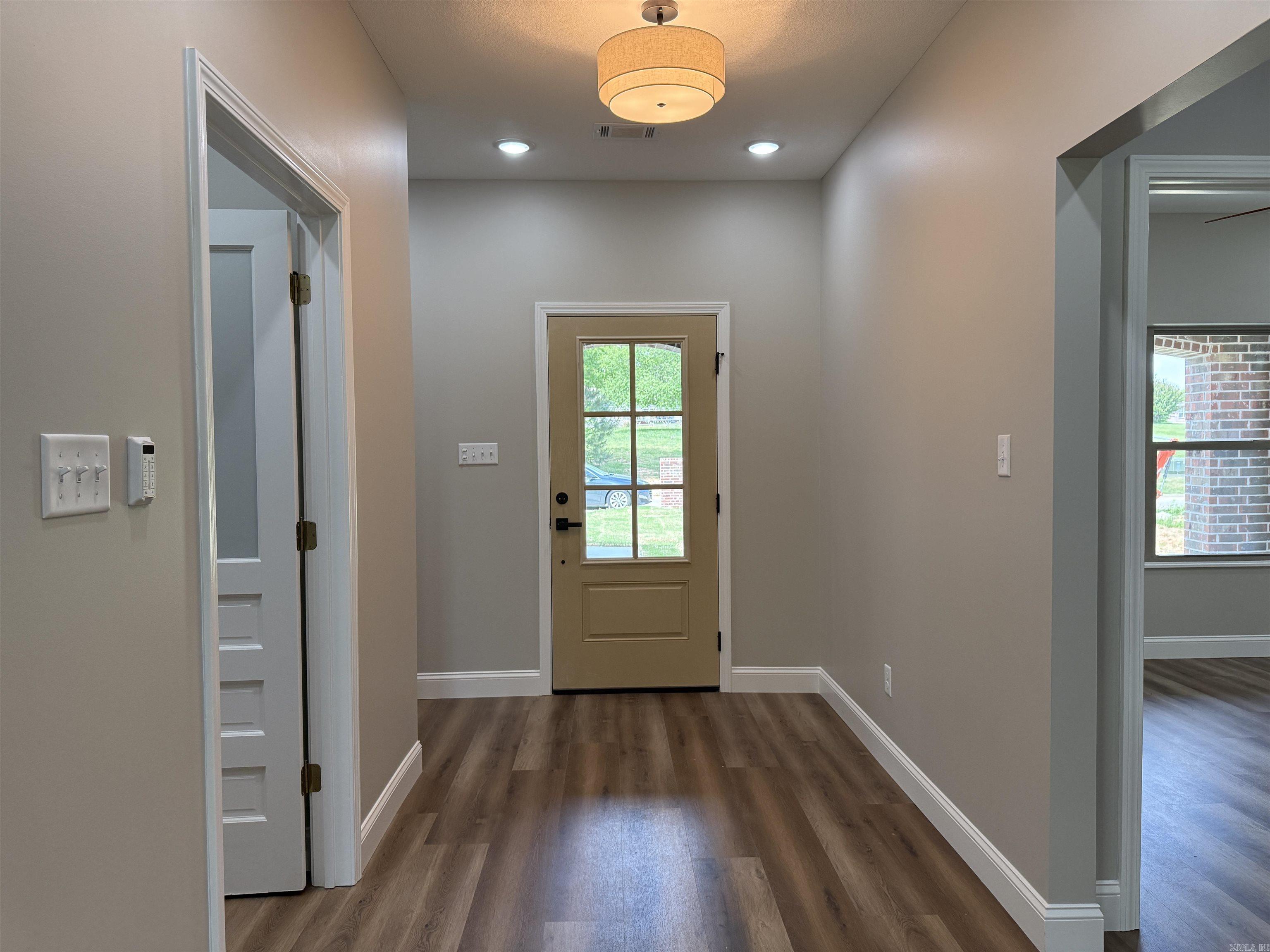 2005 N 8 1/2 Street  Paragould, AR