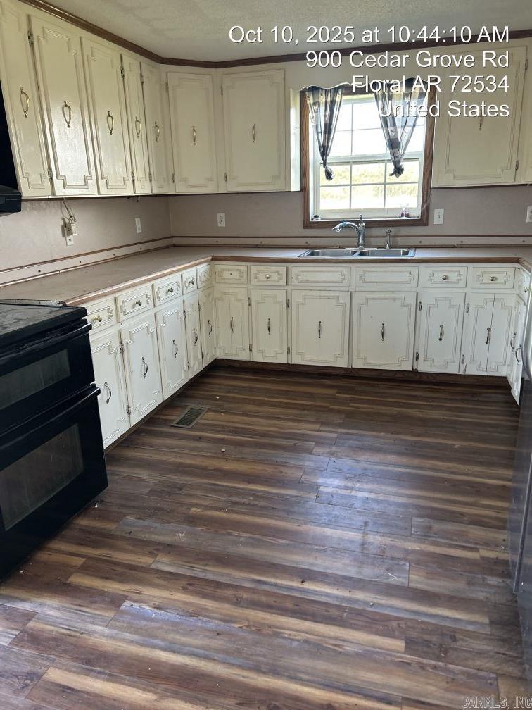 900 Cedar Grove Road  Floral, AR