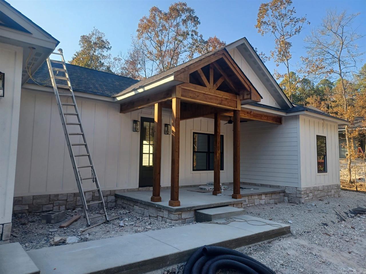 32 Sergio Way  Hot Springs Village, AR