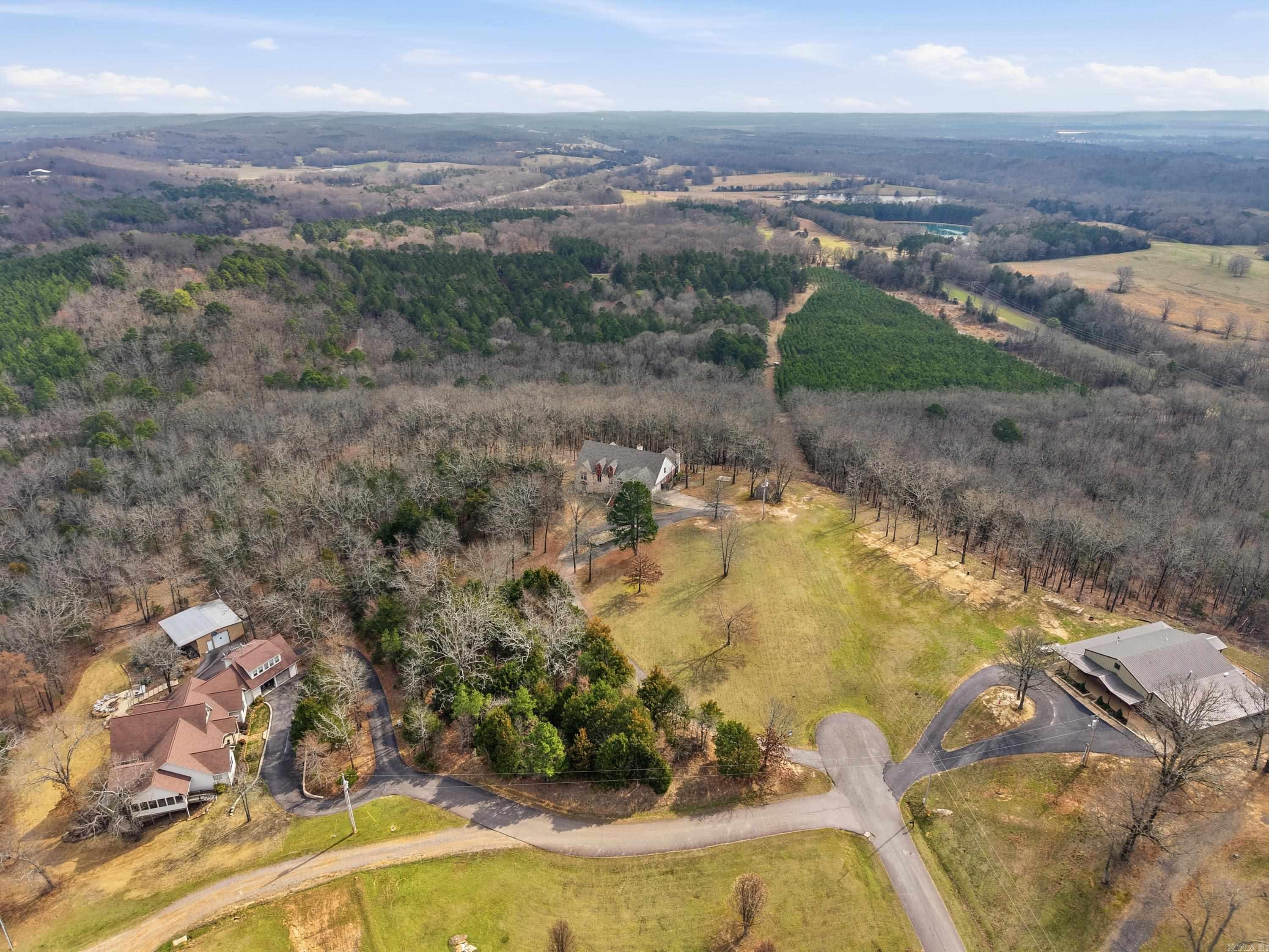 4 Robins Ridge Rd  Morrilton, AR