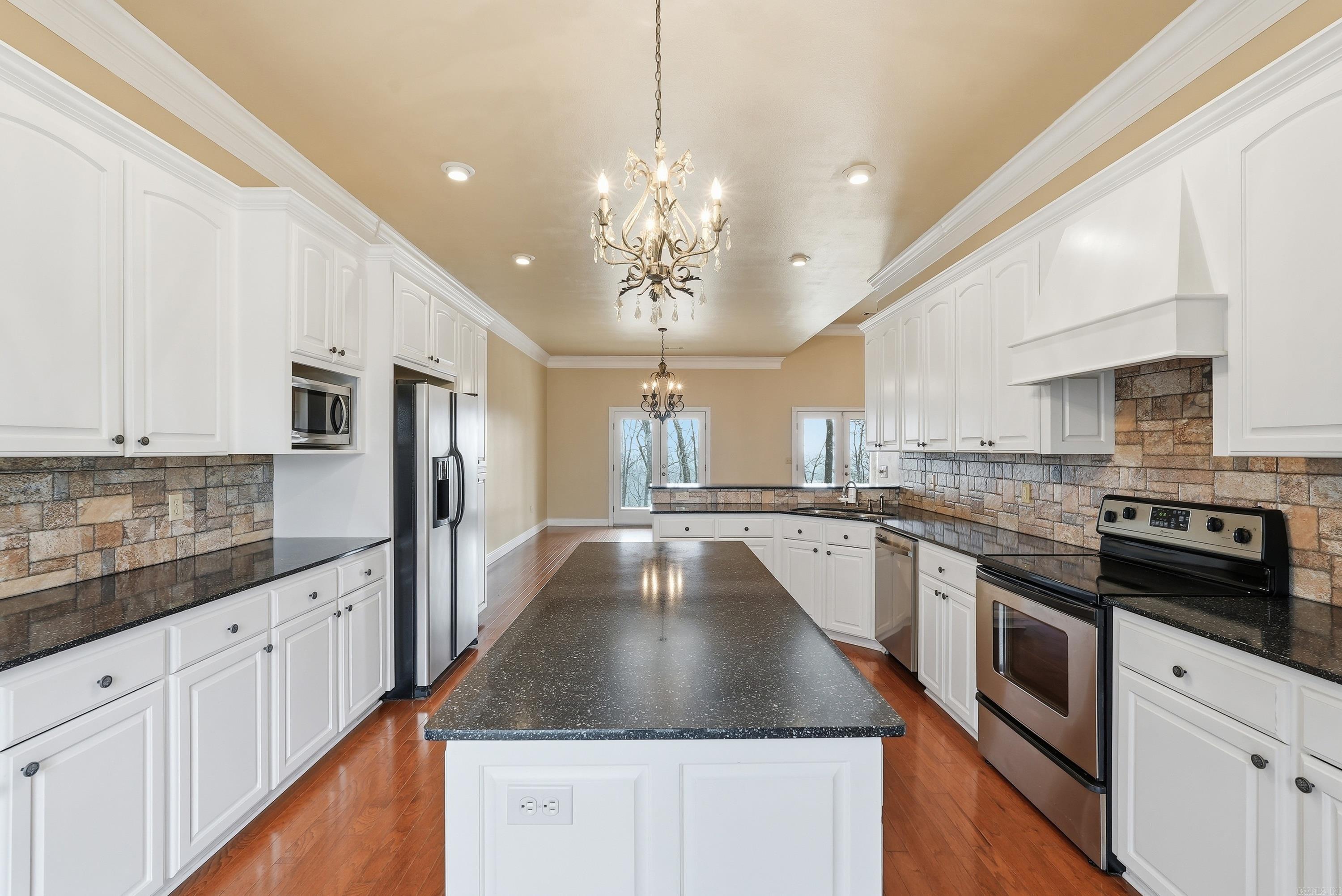 4 Robins Ridge Rd  Morrilton, AR