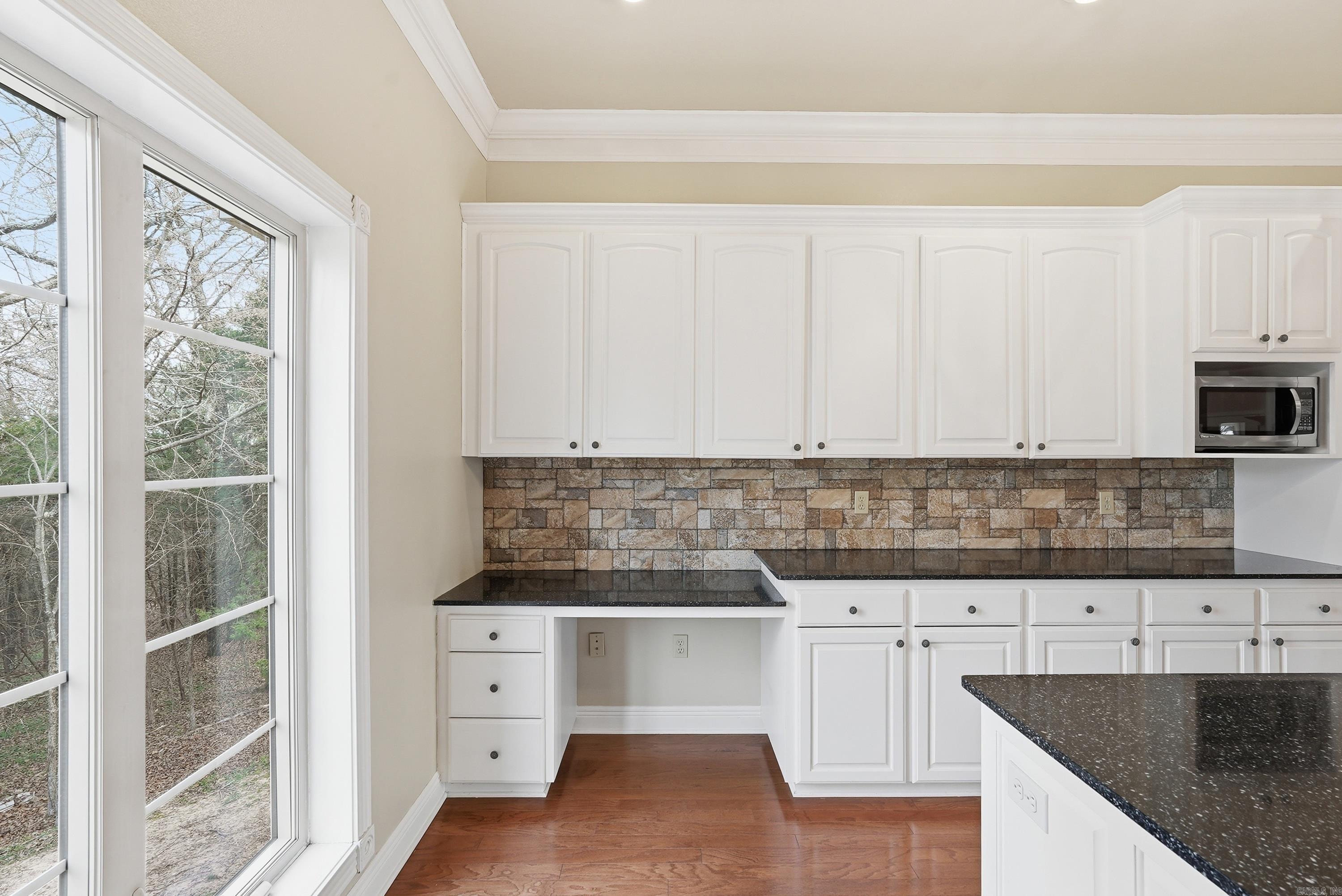 4 Robins Ridge Rd  Morrilton, AR