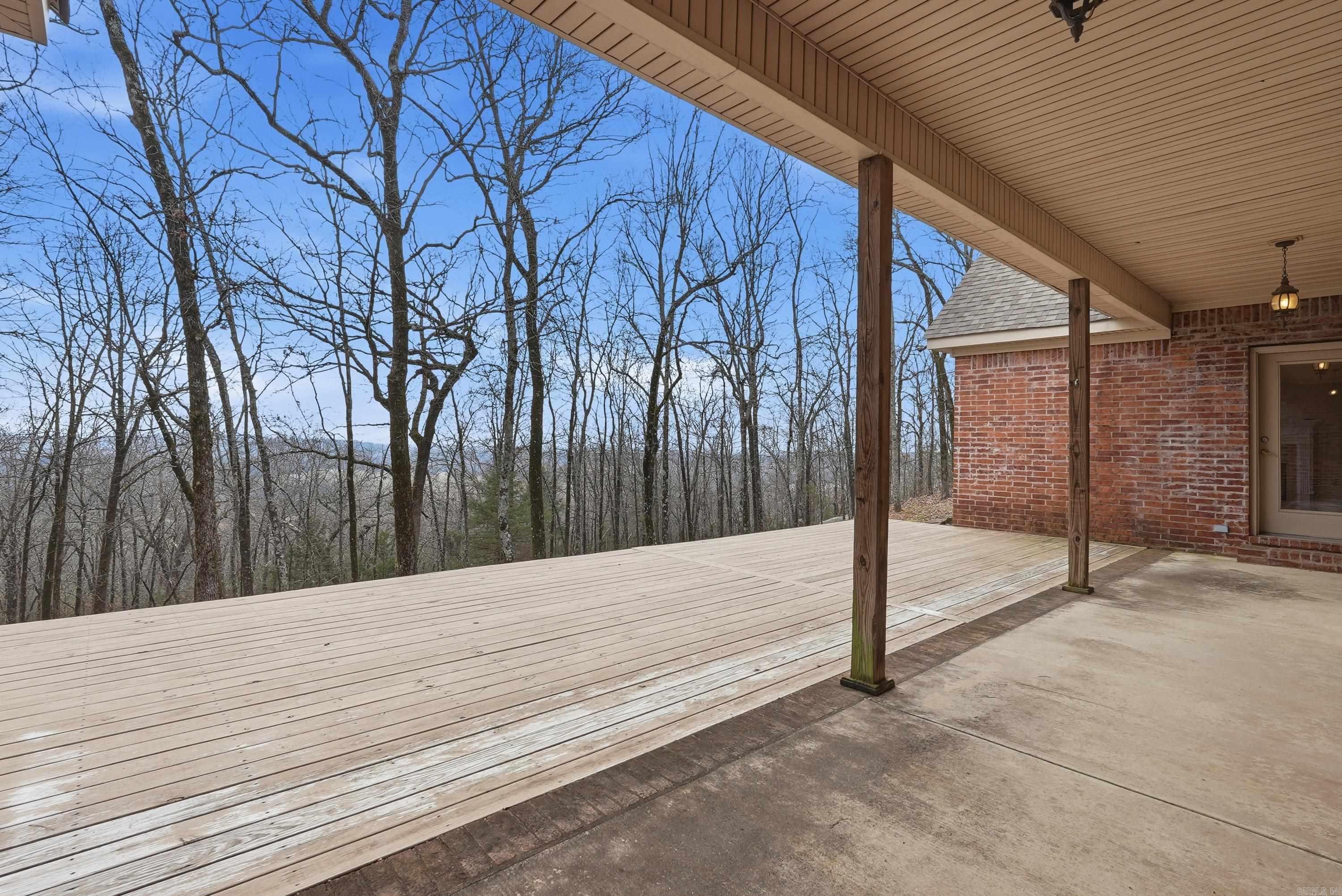 4 Robins Ridge Rd  Morrilton, AR