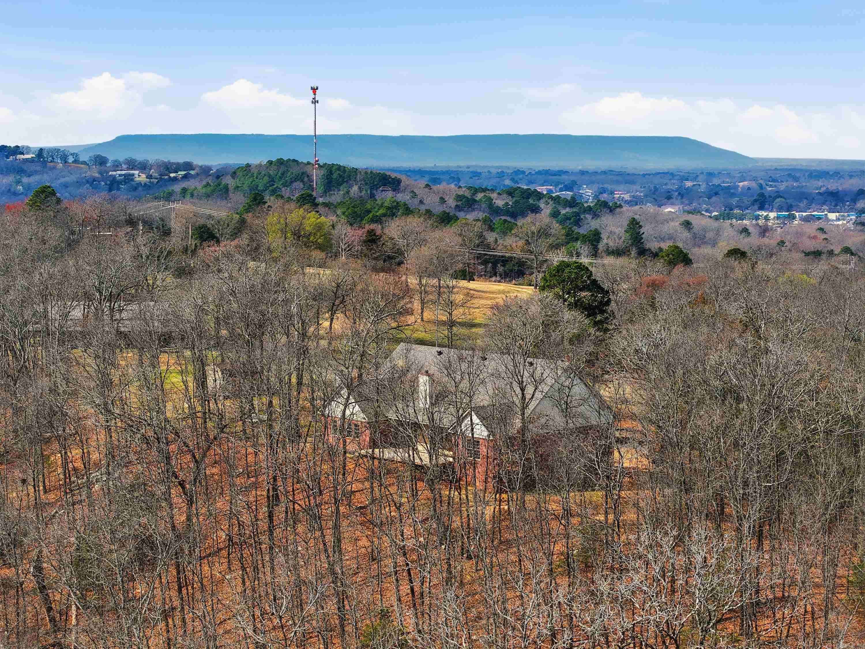 4 Robins Ridge Rd  Morrilton, AR