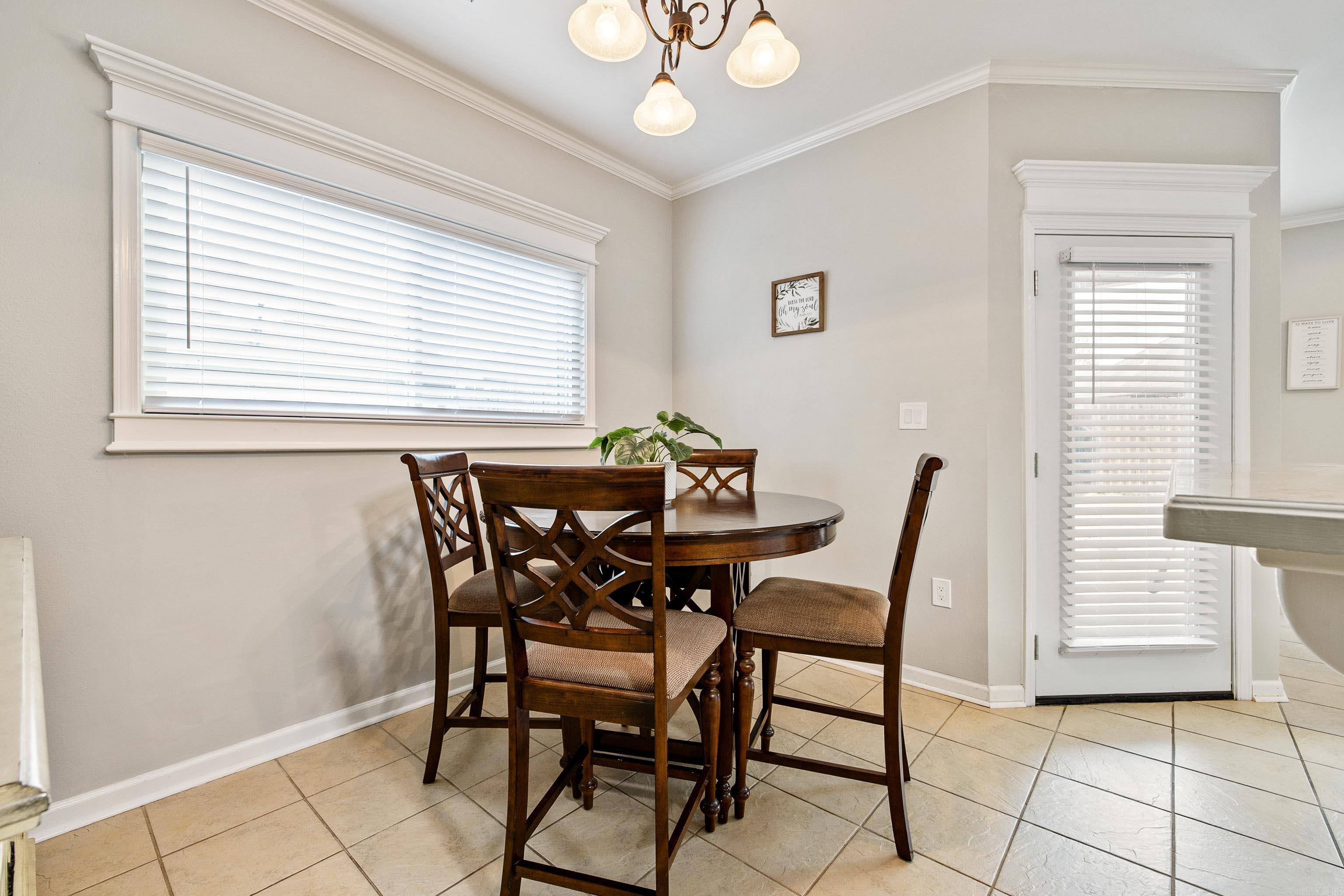 222 Pleasant Holly  Benton, AR