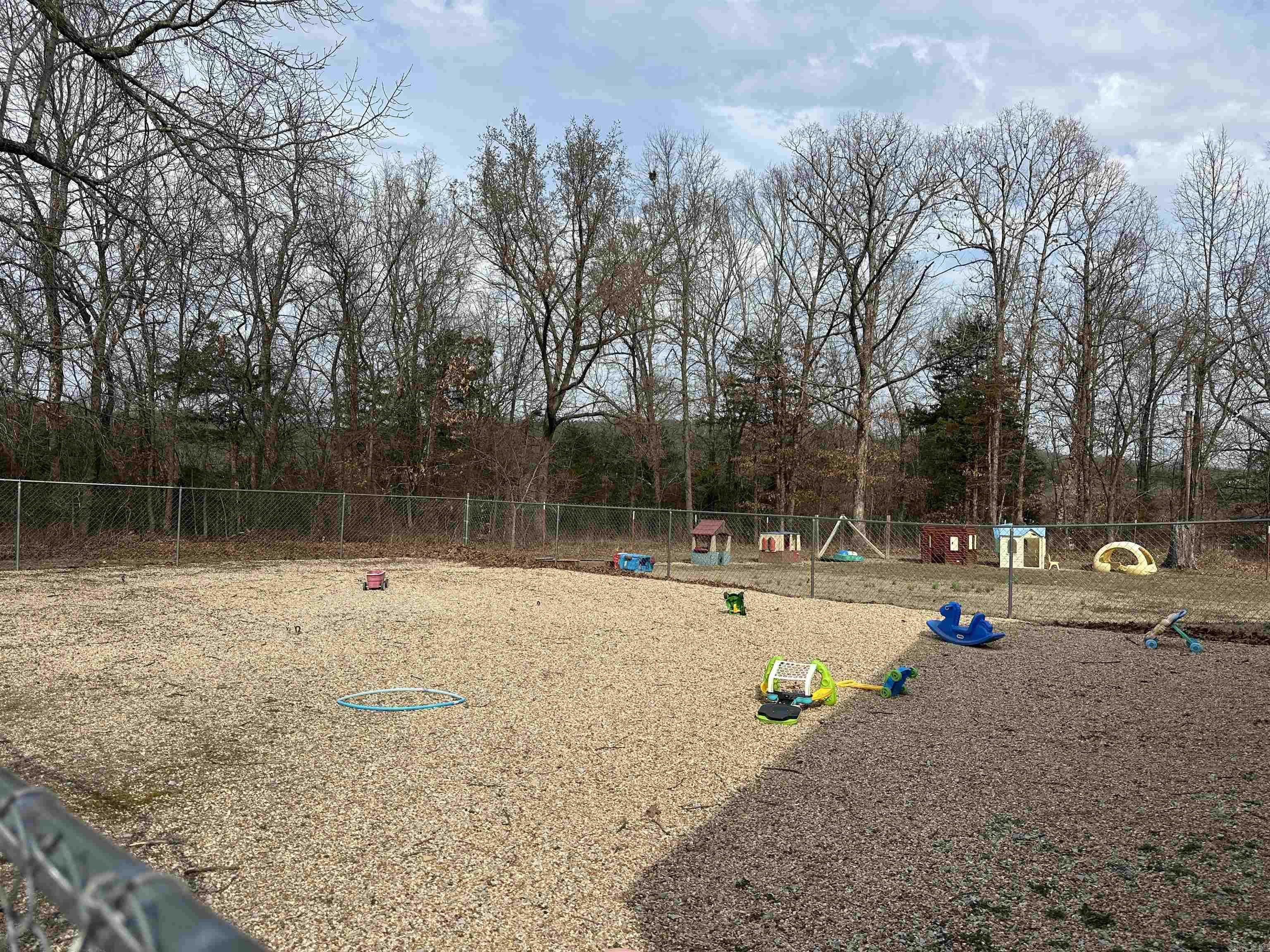 212 S Cedar Street  Yellville, AR