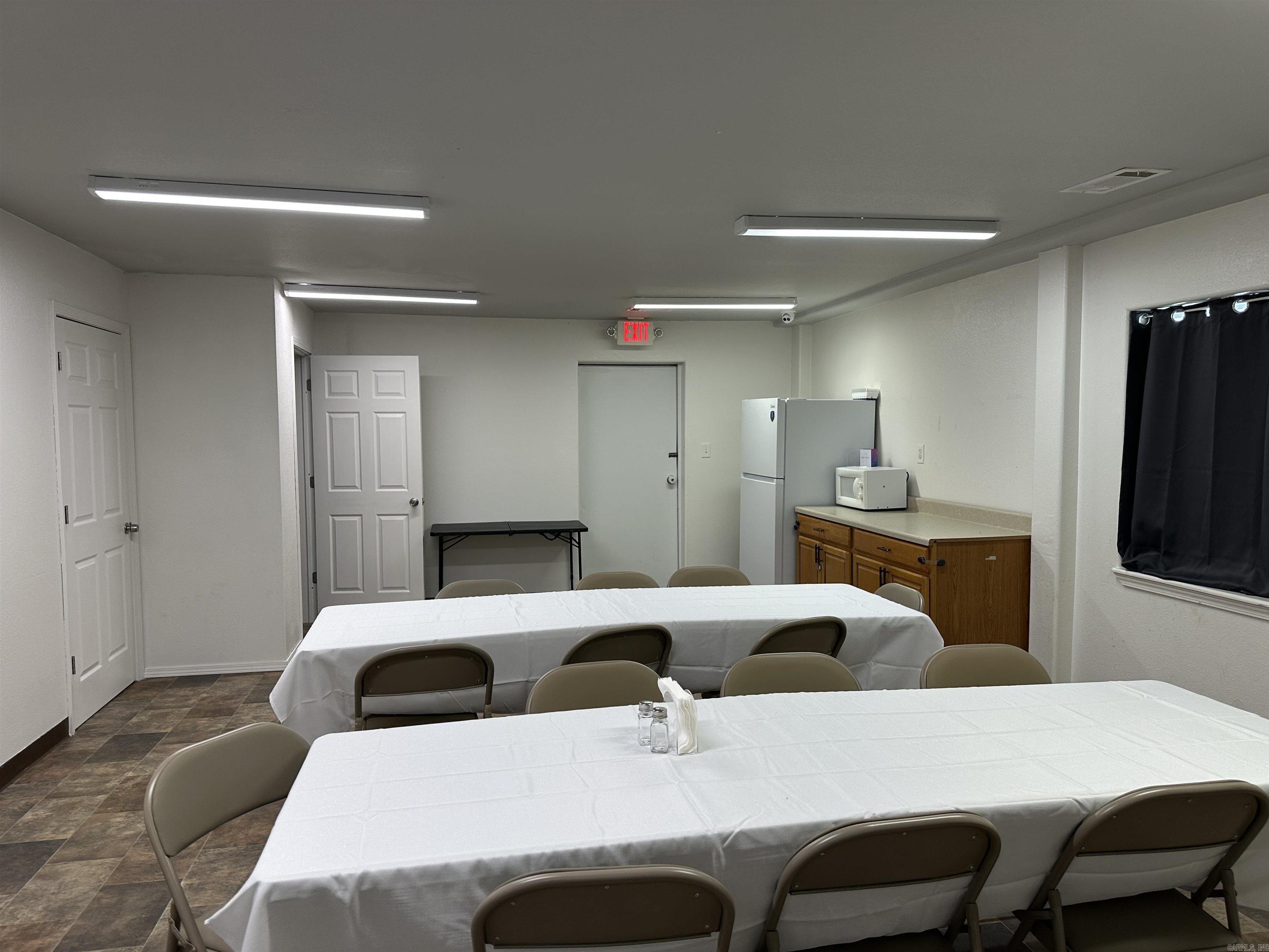 212 S Cedar Street  Yellville, AR