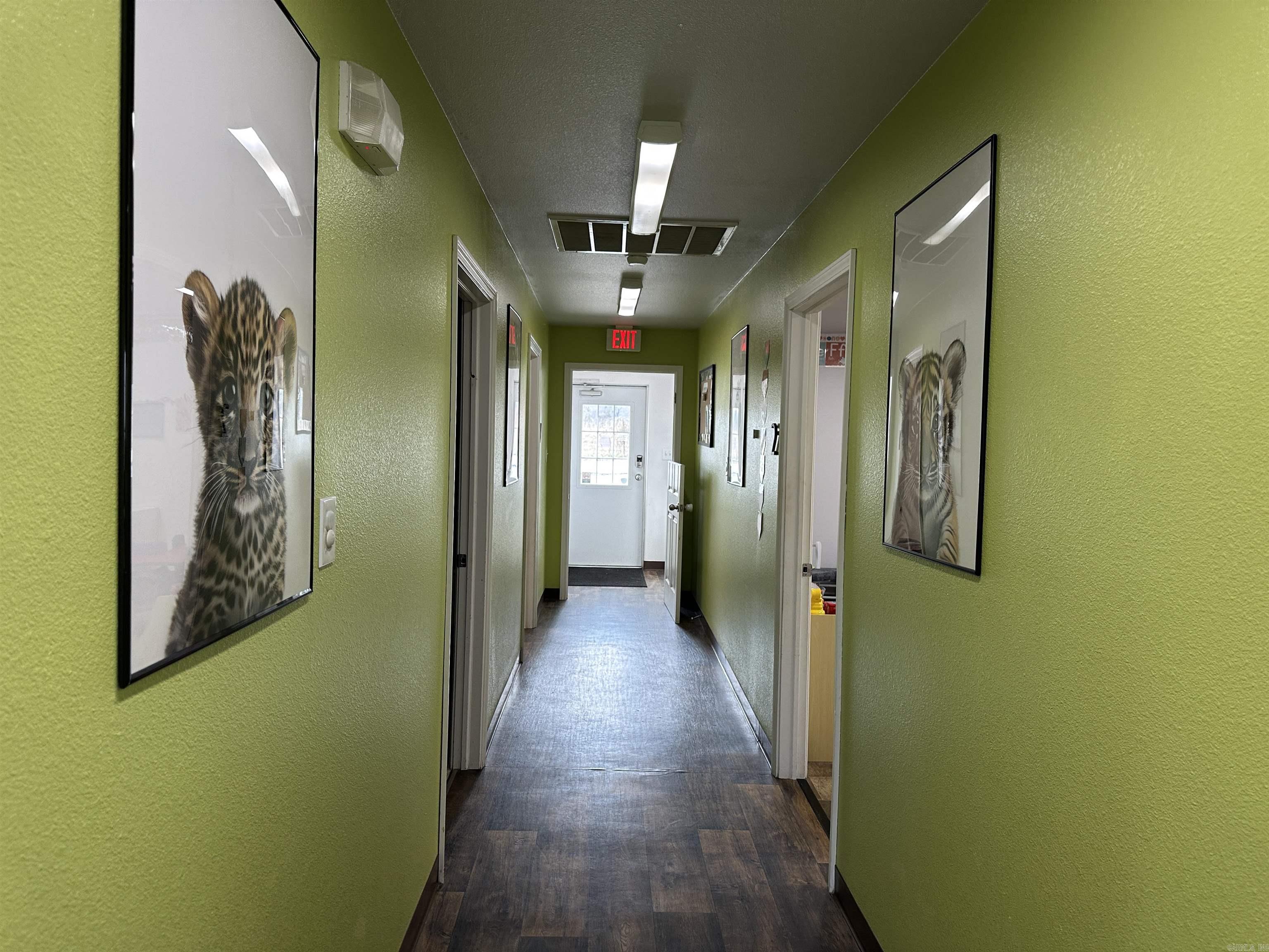 212 S Cedar Street  Yellville, AR