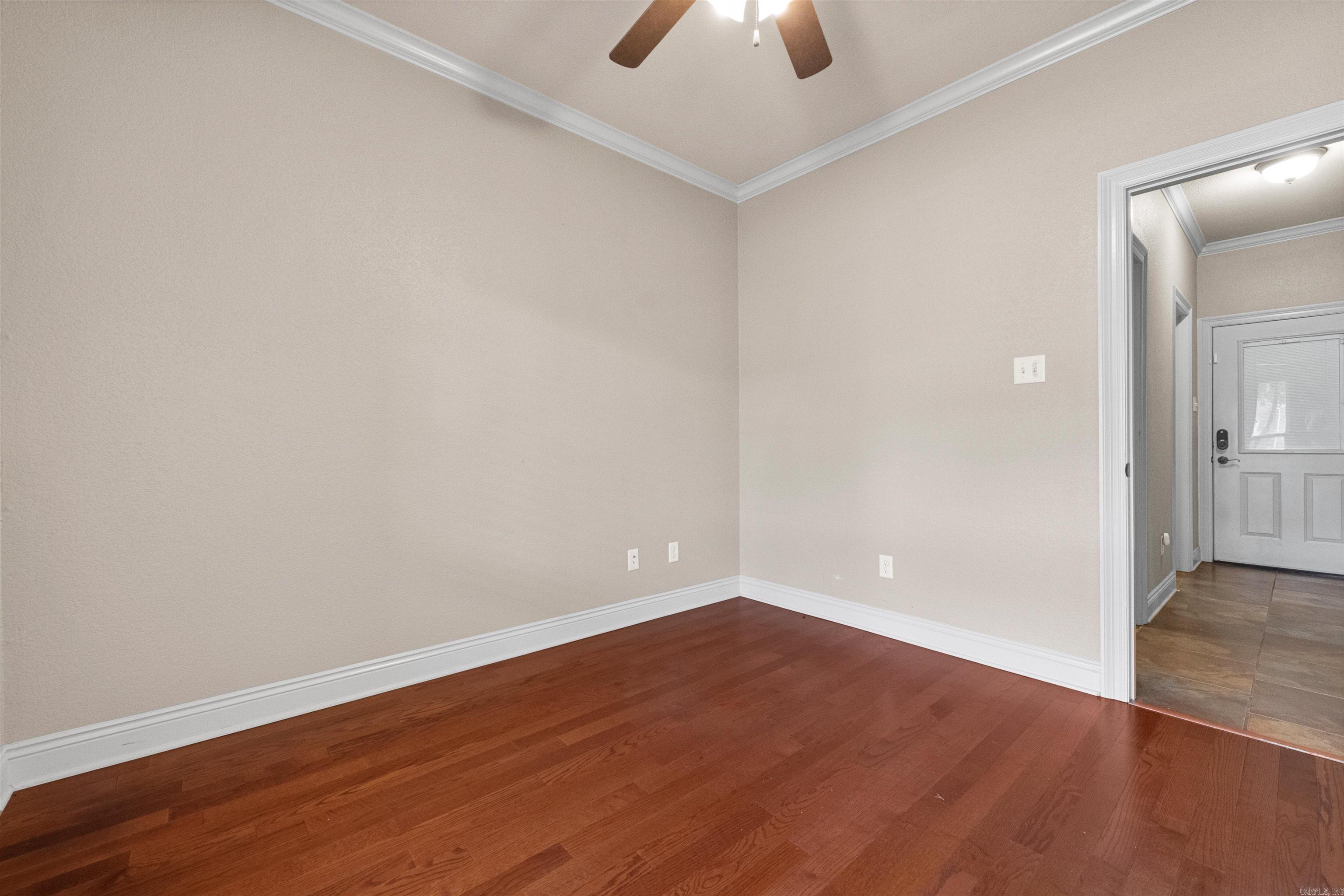 164 Crystal Lake Rd  Austin, AR