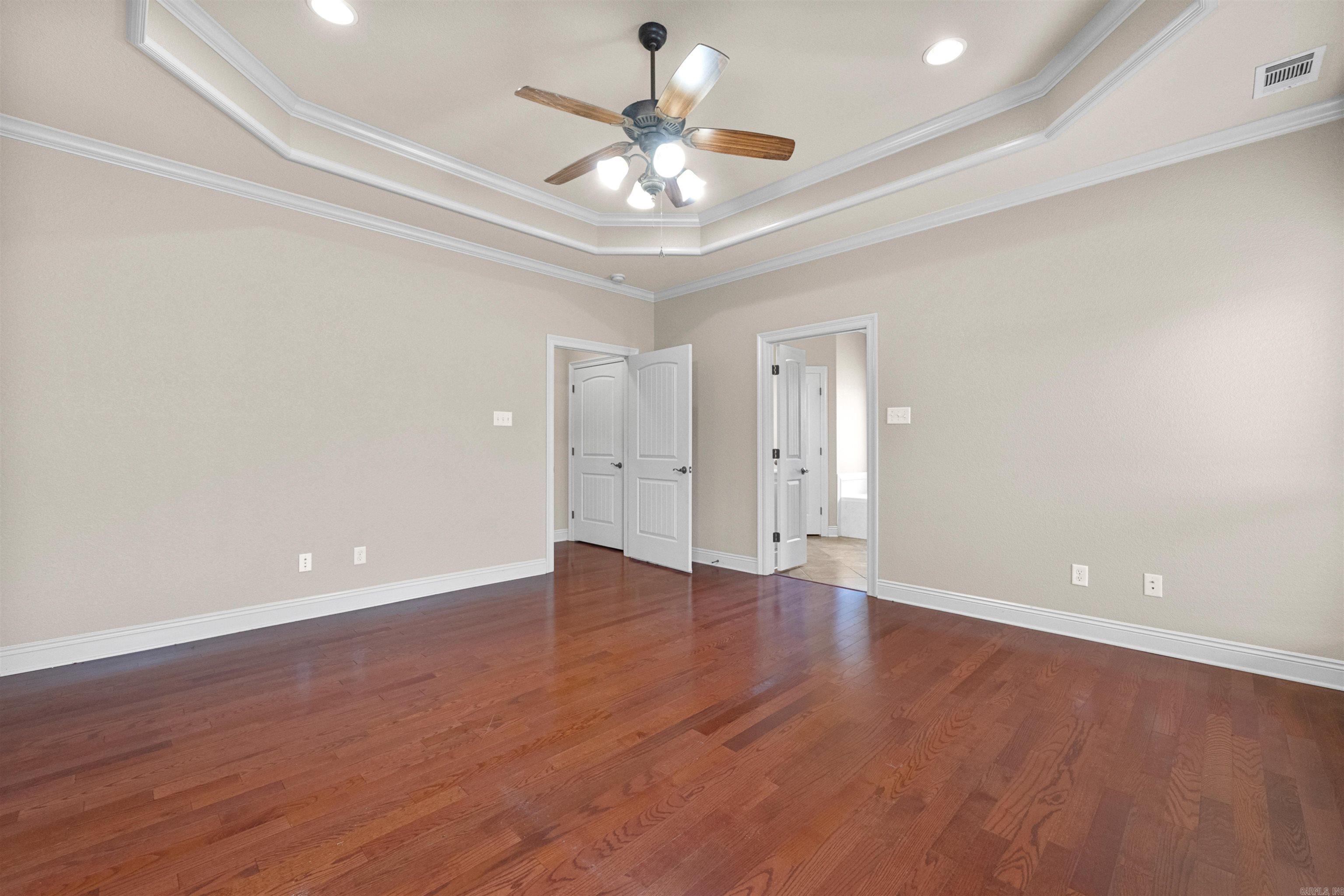 164 Crystal Lake Rd  Austin, AR