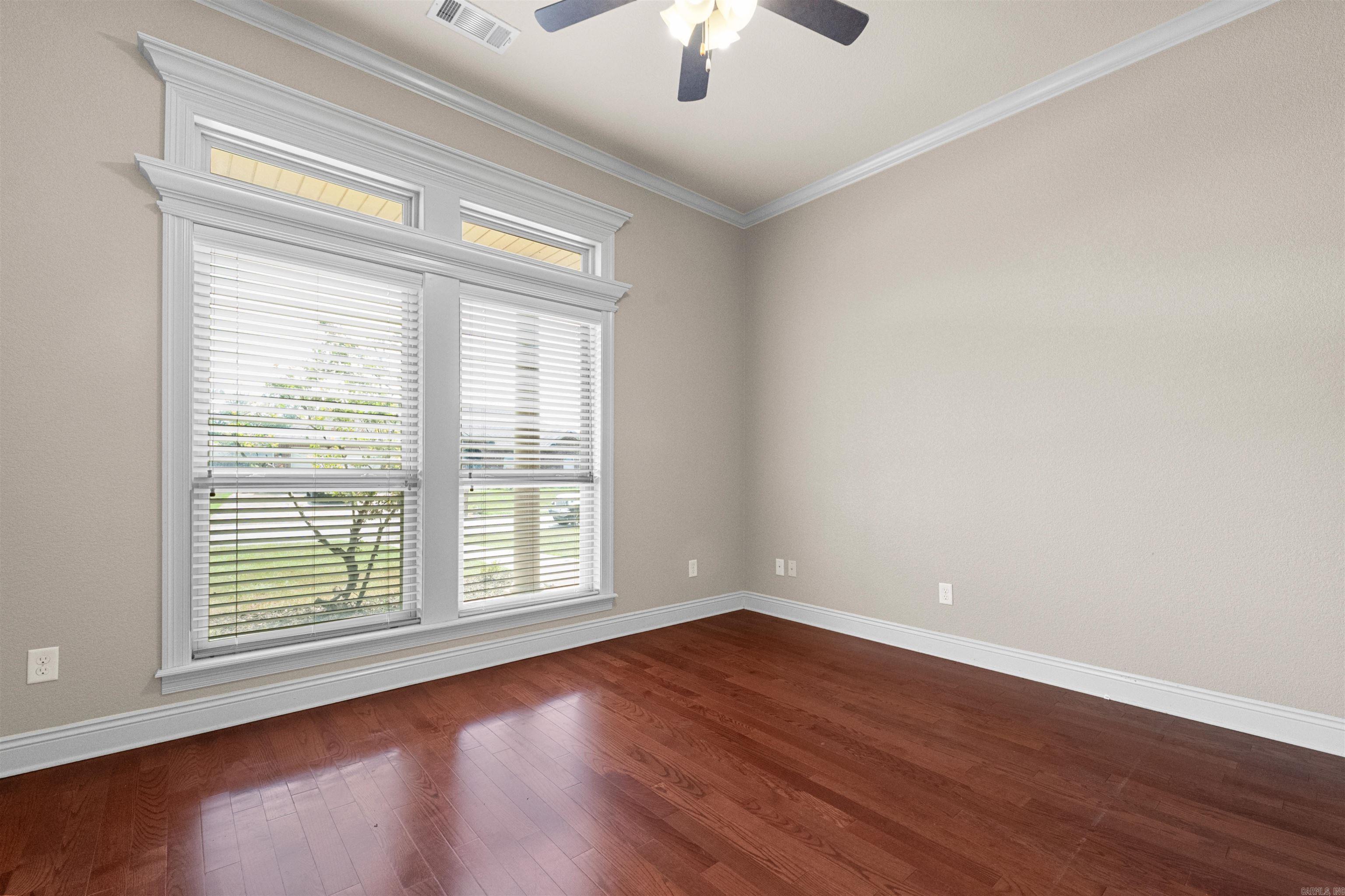 164 Crystal Lake Rd  Austin, AR