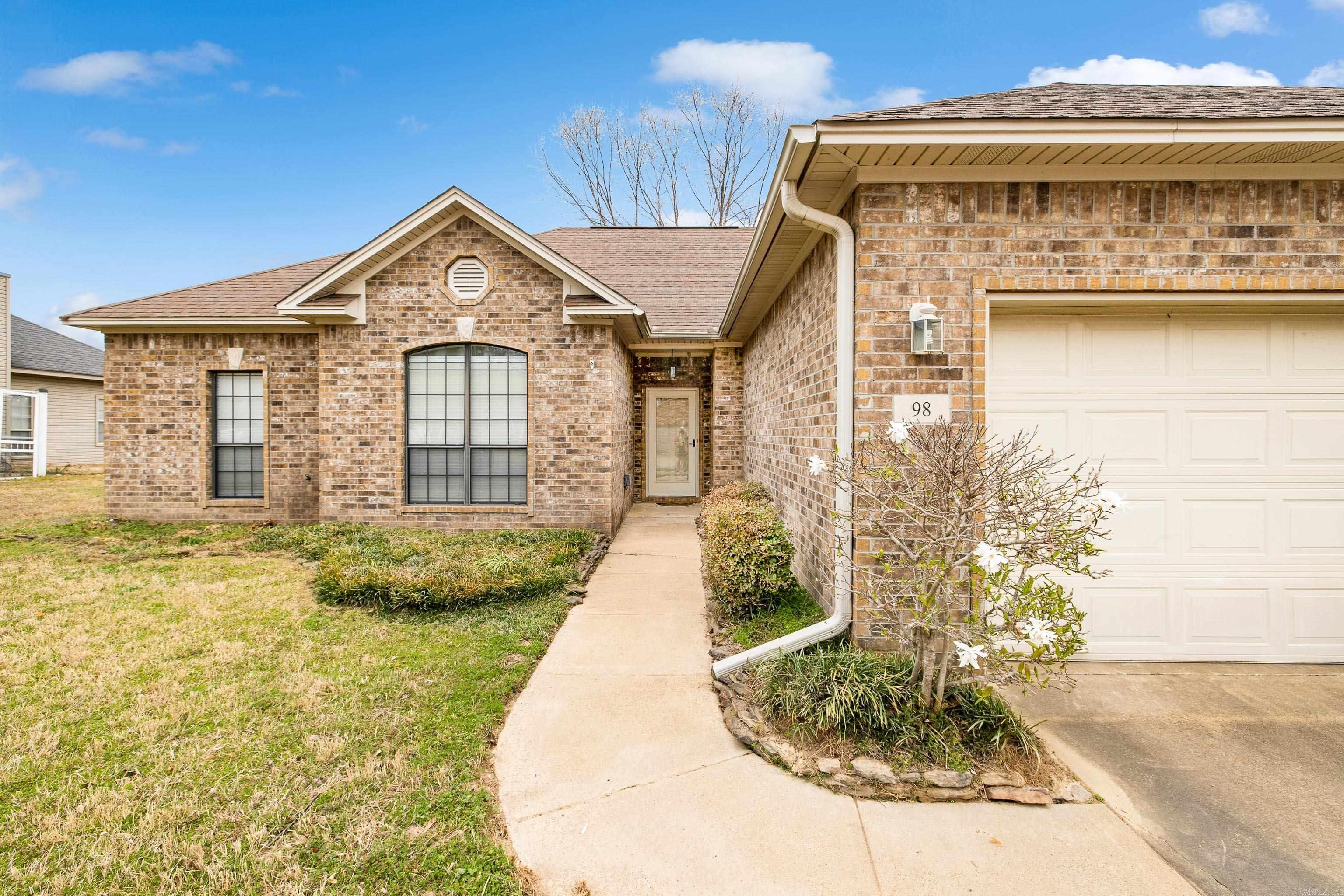 98 Westfield  Little Rock, AR