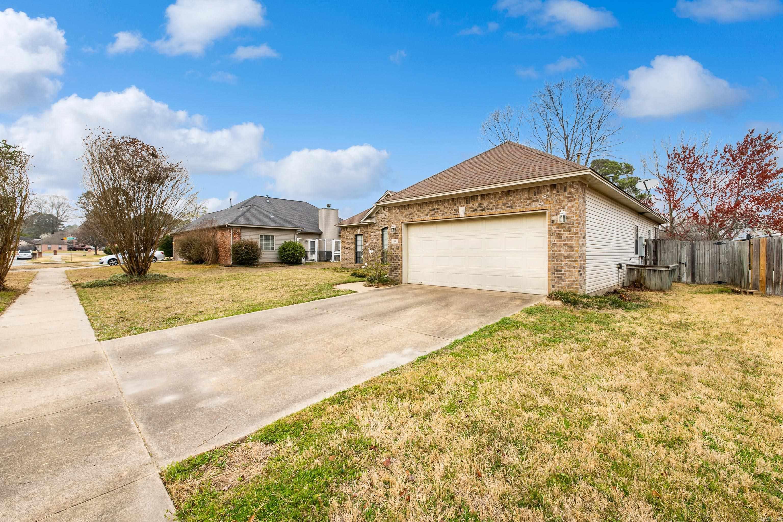 98 Westfield  Little Rock, AR