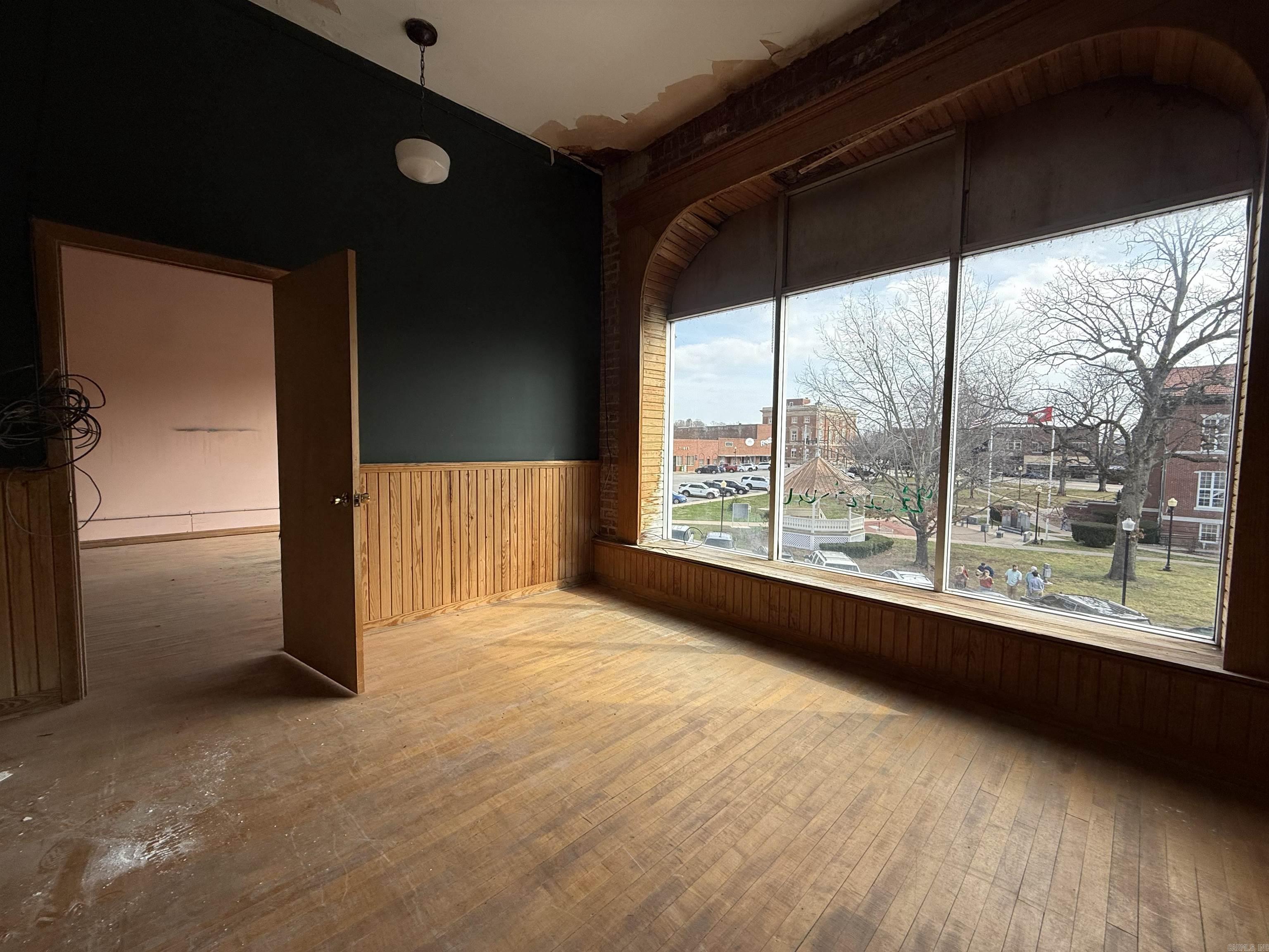 120 N Willow  Harrison, AR