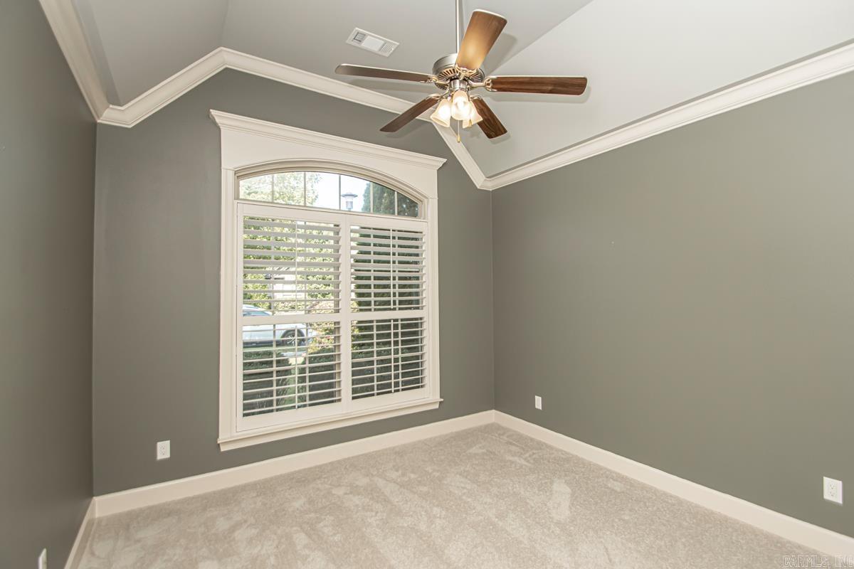 9 Bishop  Little Rock, AR