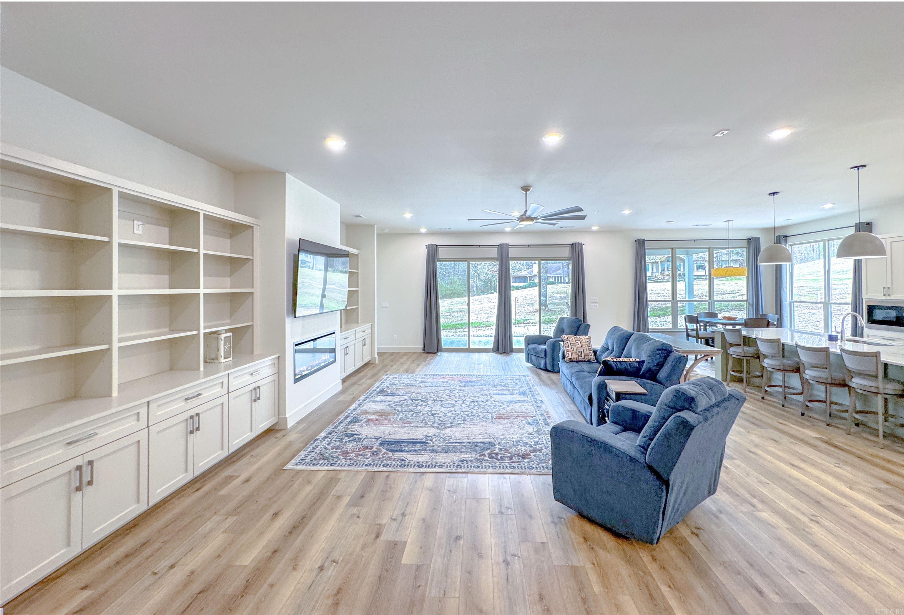 24 Zarina Lane Hot Springs Village, AR 71909