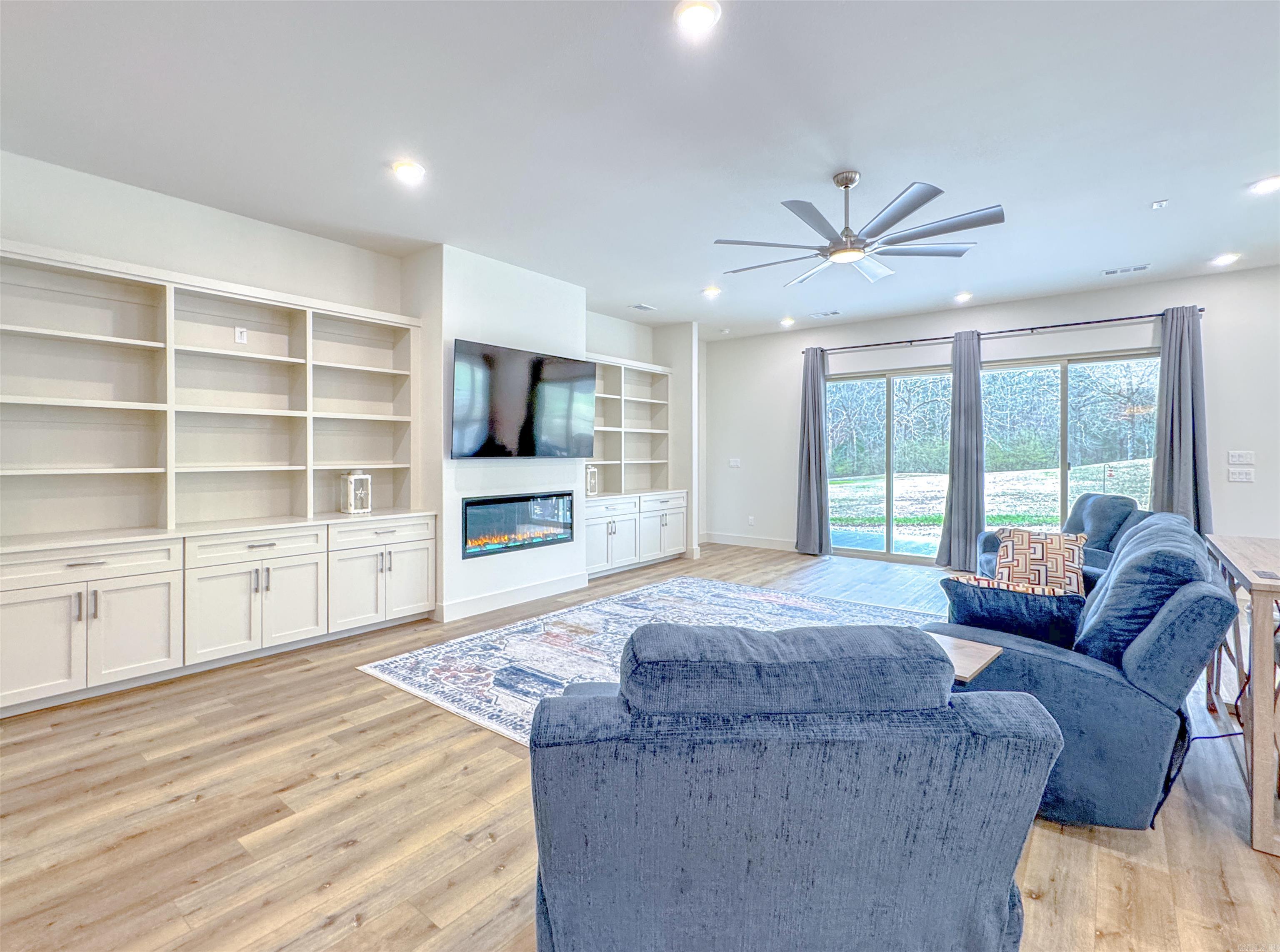 24 Zarina Lane Hot Springs Village, AR 71909