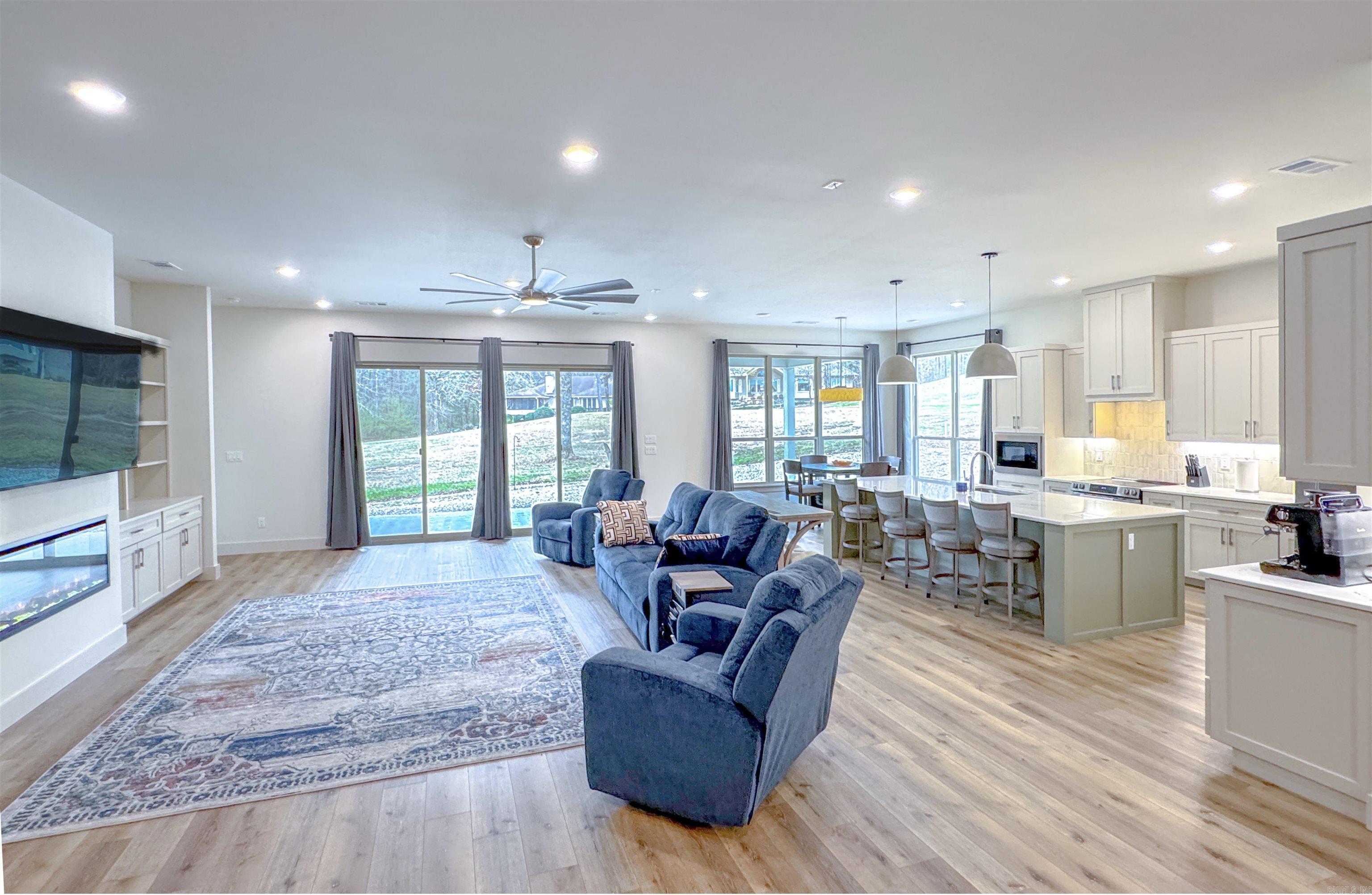 24 Zarina Lane Hot Springs Village, AR 71909