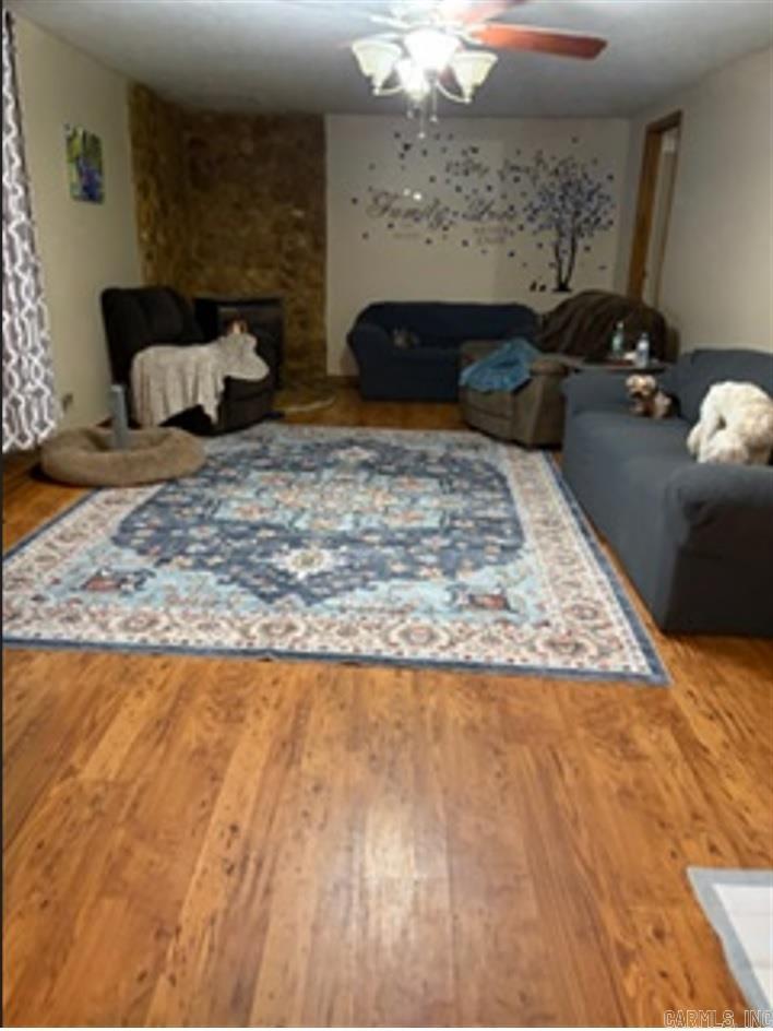 100 Kendall Dr  Salesville, AR