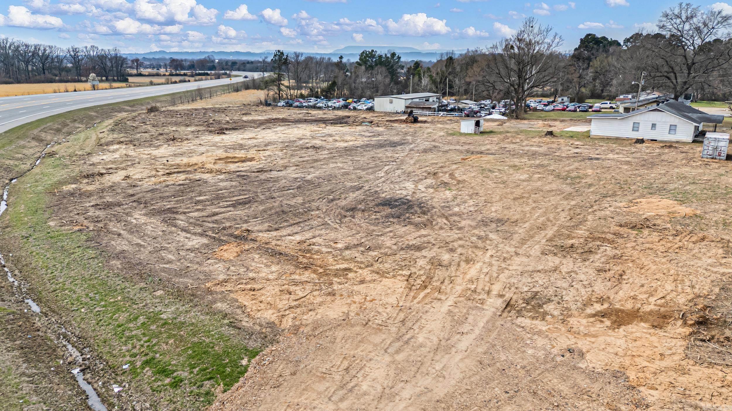 2706 AR 124  Russellville, AR