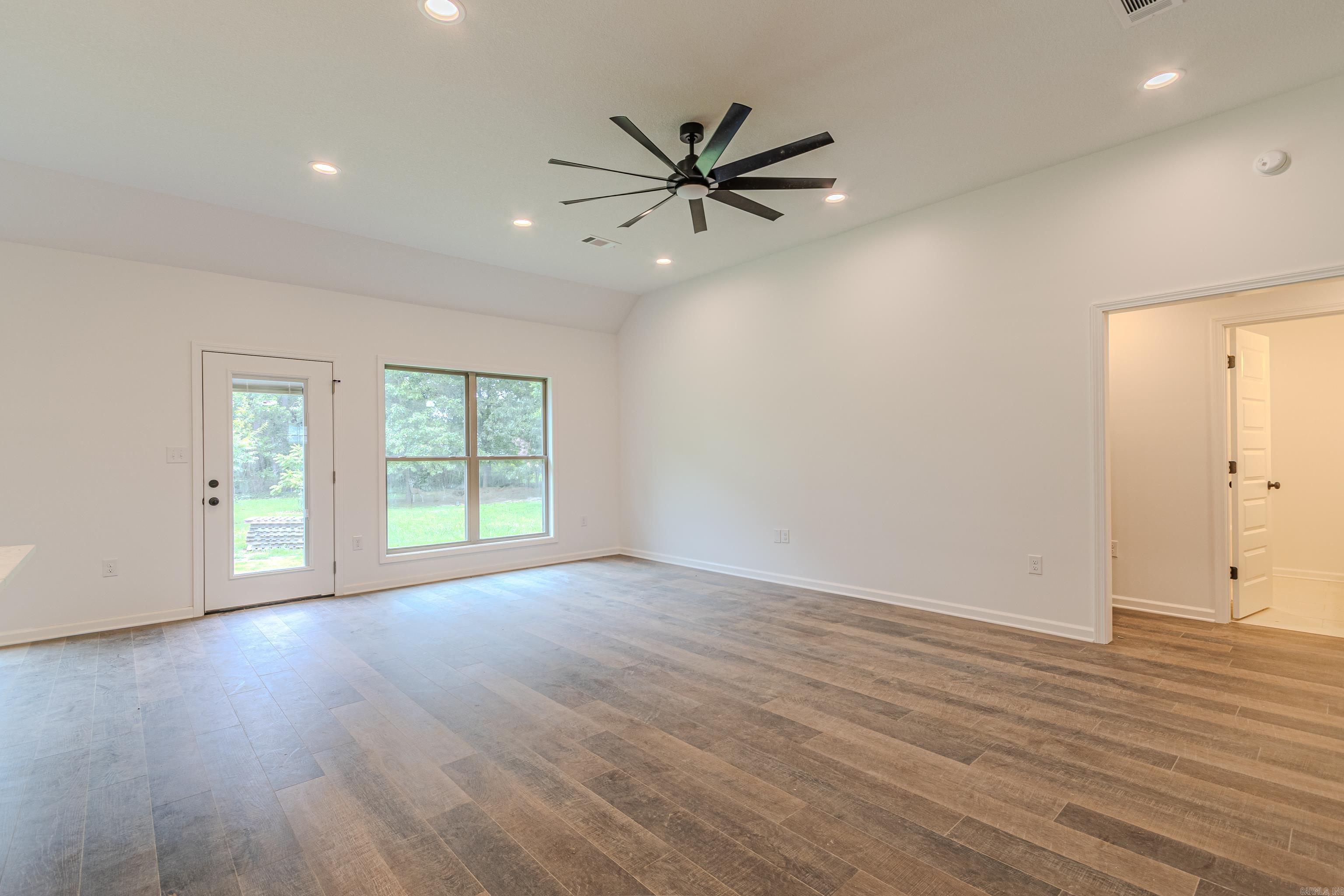 2011 Wildrose Paragould, AR 72450