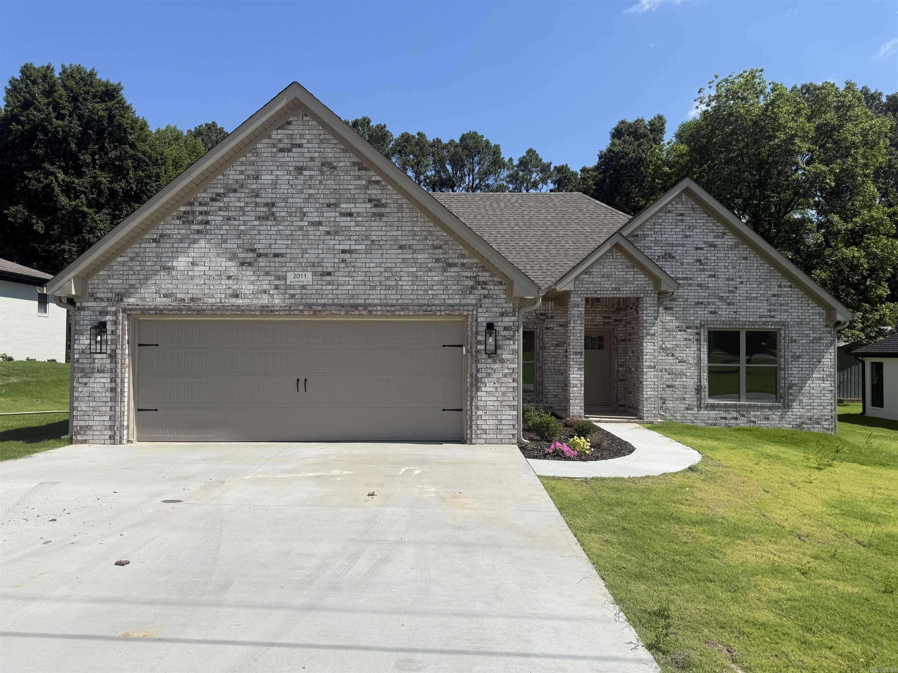 2011 Wildrose Paragould, AR 72450