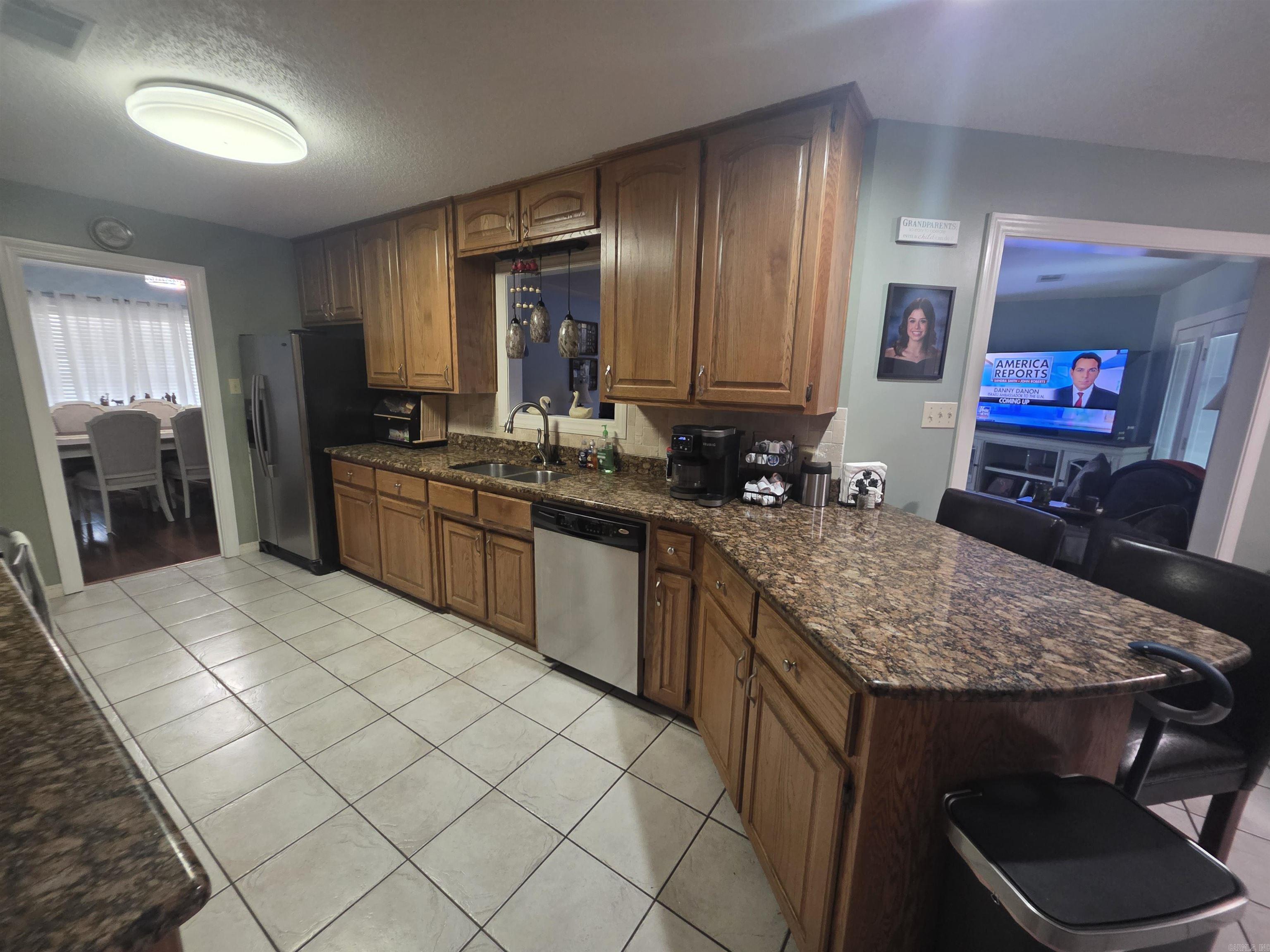 902 Deerfield Ct  Russellville, AR