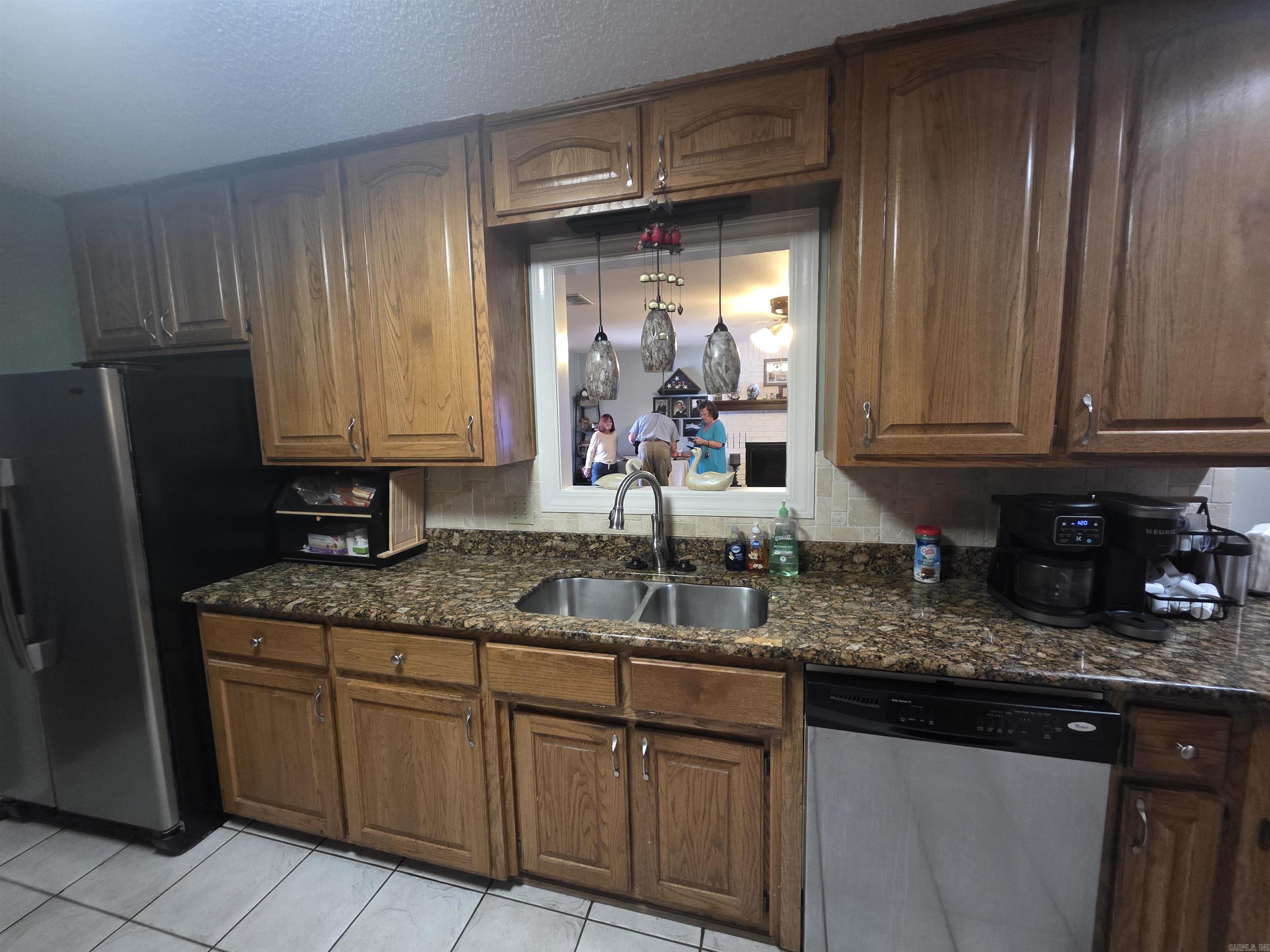 902 Deerfield Ct  Russellville, AR