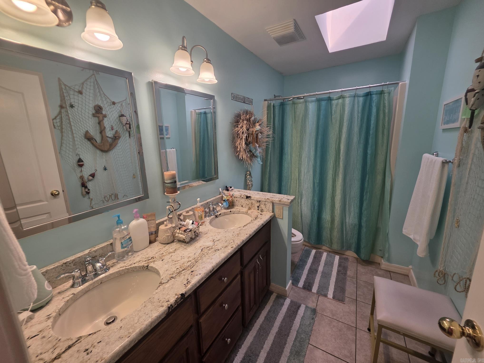 902 Deerfield Ct Russellville, AR 72801